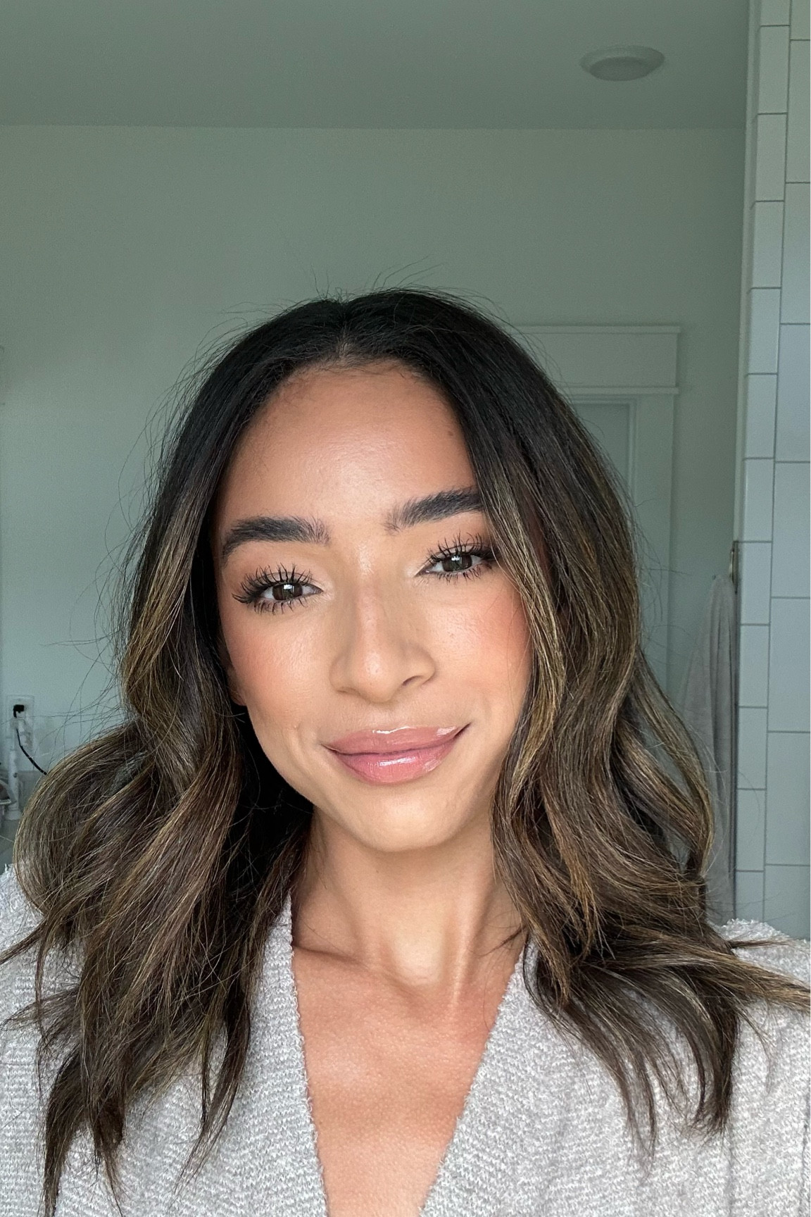 Save 40% OFF with code NENA40 on Tarte! Makeup shades below 👇🏽 

Foundation: 4N1
Concealer: 35N
Bronzer: 04 Tan
Powder blush: Captivating 
Liquid blush: Berry
Eyeshadow: Toasted palette
Eye liner: Maroon and Gold
Lip liner: She’s Strong
Lip Gloss: Mixed Berries

#LTKsalealert #LTKfindsunder50 #LTKbeauty