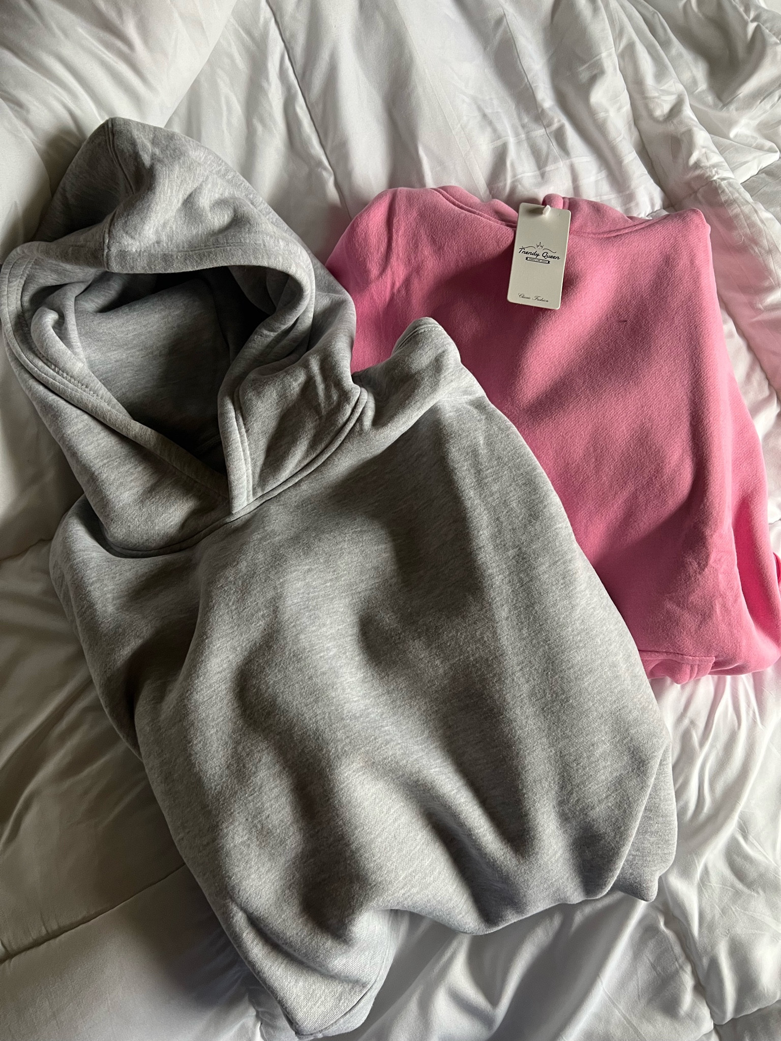 The BEST hoodies on Amazon!

I got both in a size XL (the largest size unfortunately)

Trendy Queen Oversized Fleece Hoodies

#LTKmidsize #LTKfindsunder50