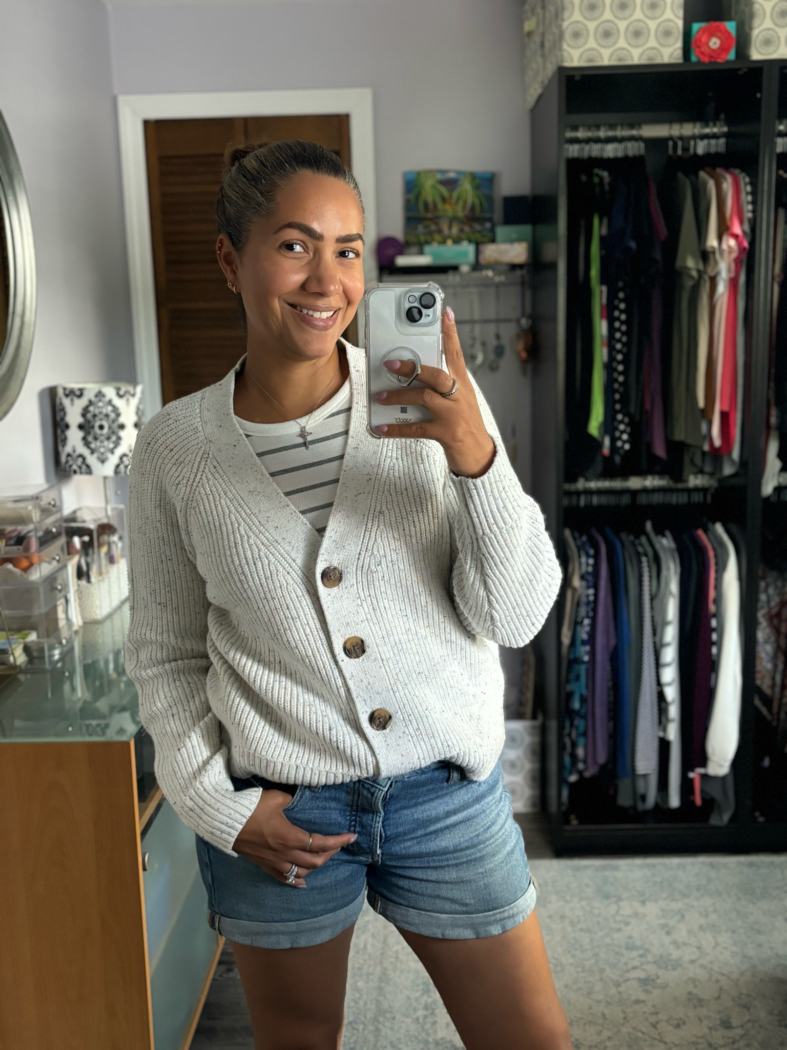 This cozy cardigan from @OldNavy is my go-to for layering this fall! Perfect over a striped shirt and jean shorts for those transitional days when you need a bit of warmth without compromising style.  #FallFashion #CozySweater #LayeringEssentials #OldNavyStyle

#LTKSeasonal #LTKFindsUnder50