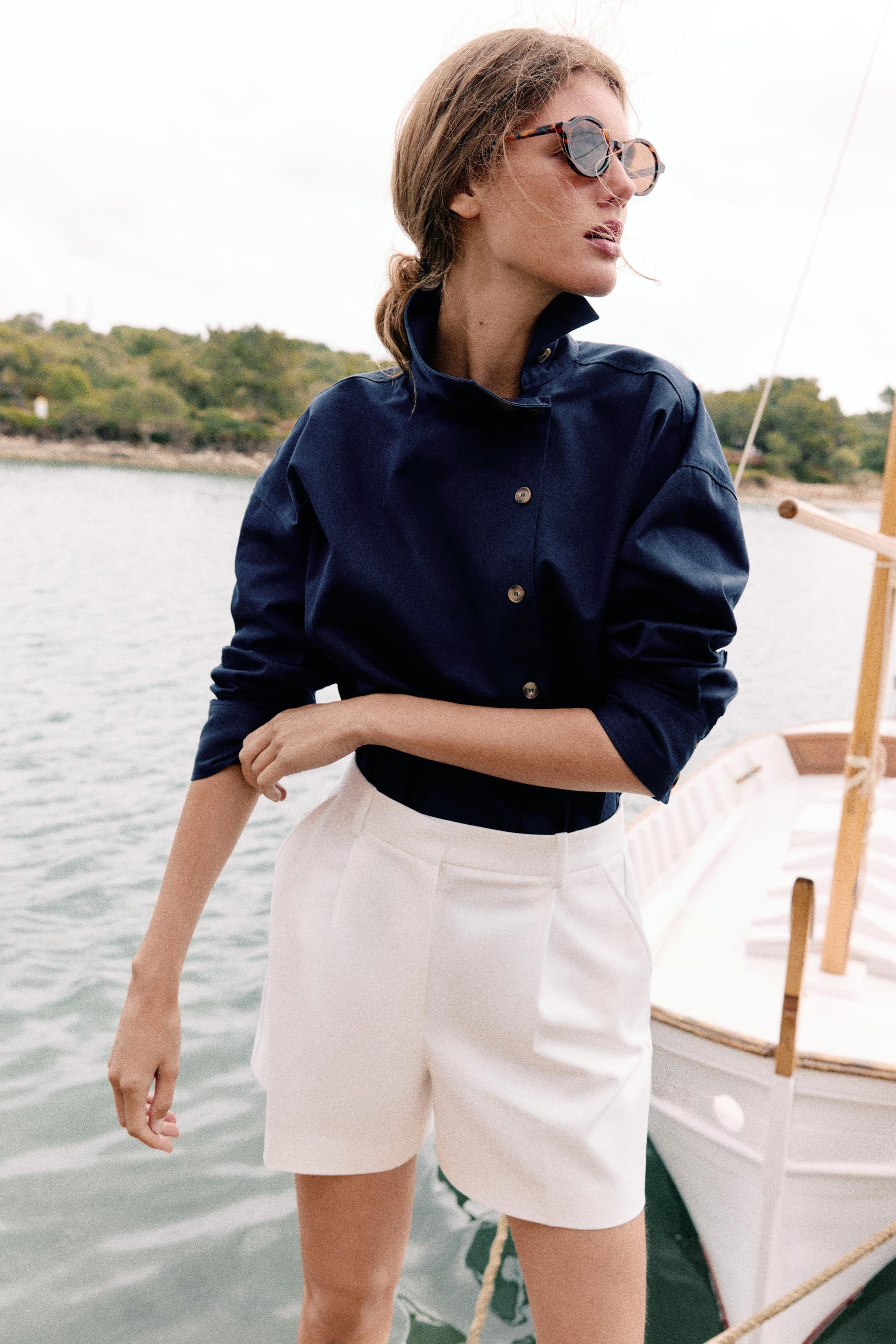 HIGH-WAISTED PLEATED SHORTS | Zara US