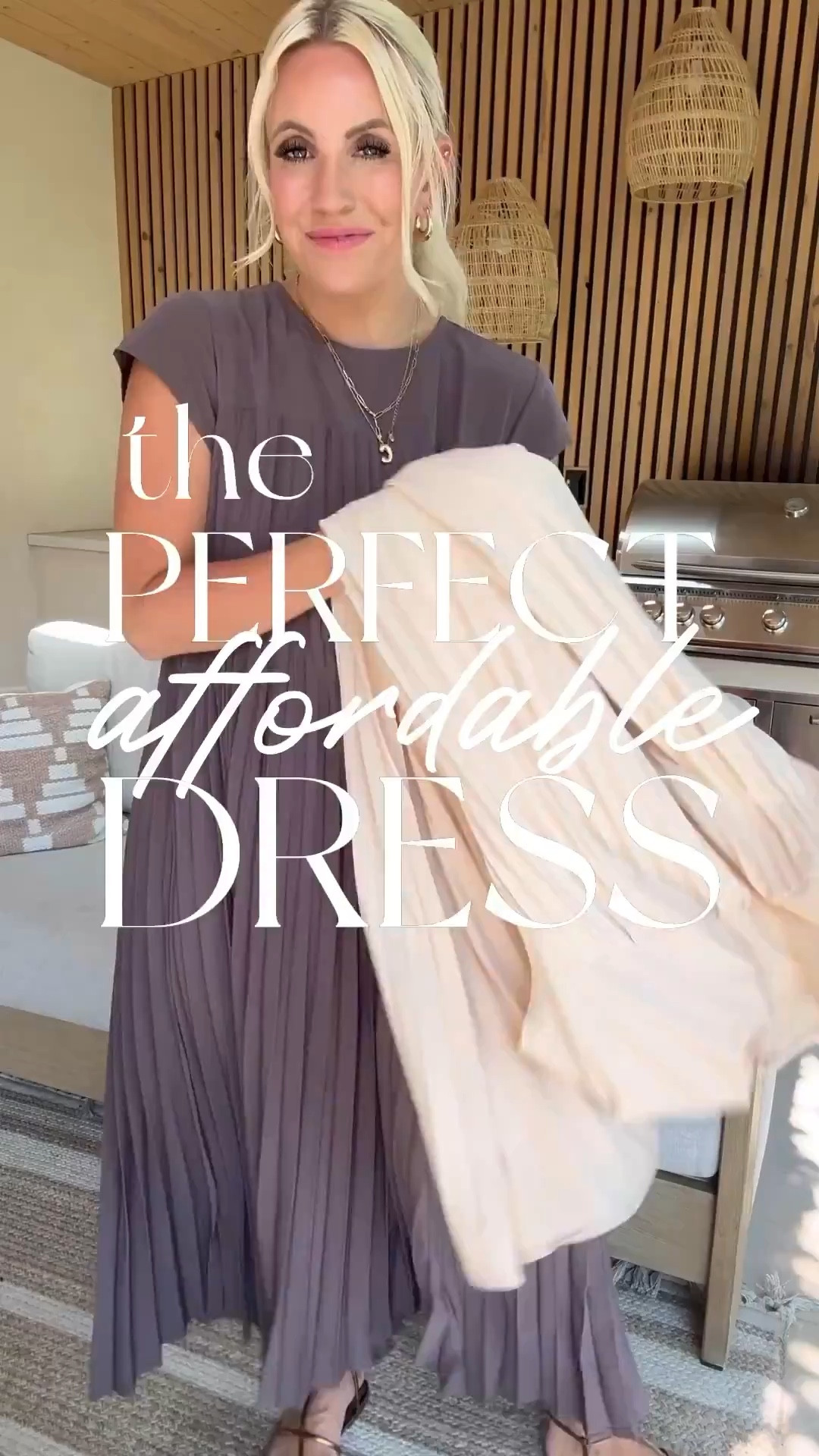 The perfect amazon dress I wear over and over again for every season. It goes with sneakers, sandals, heels! Great for spring break and into summer



#LTKootd #LTKgrwm