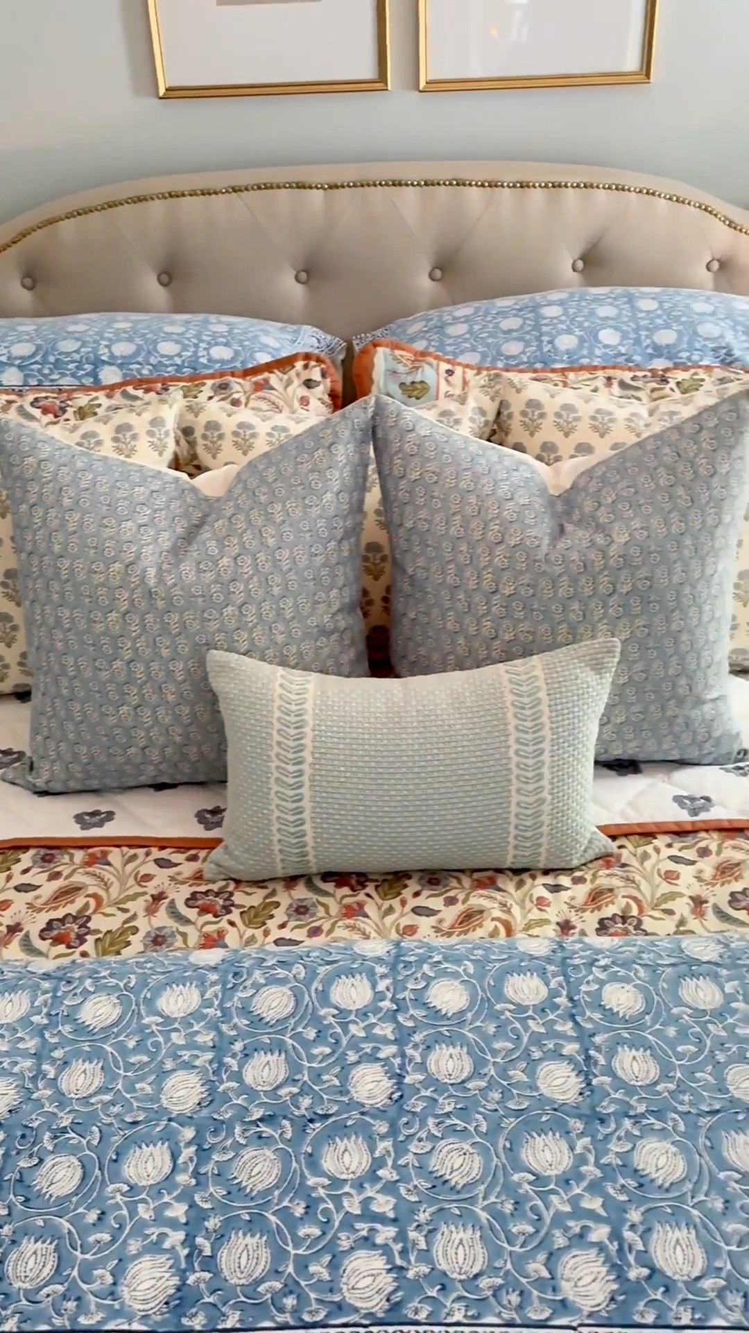 Chic fall layers of color and pattern!

Home finds, home decor, chic home, chic decor, primary bedroom, bedroom decor, home styling, fall bedroom

#LTKHome #LTKSeasonal