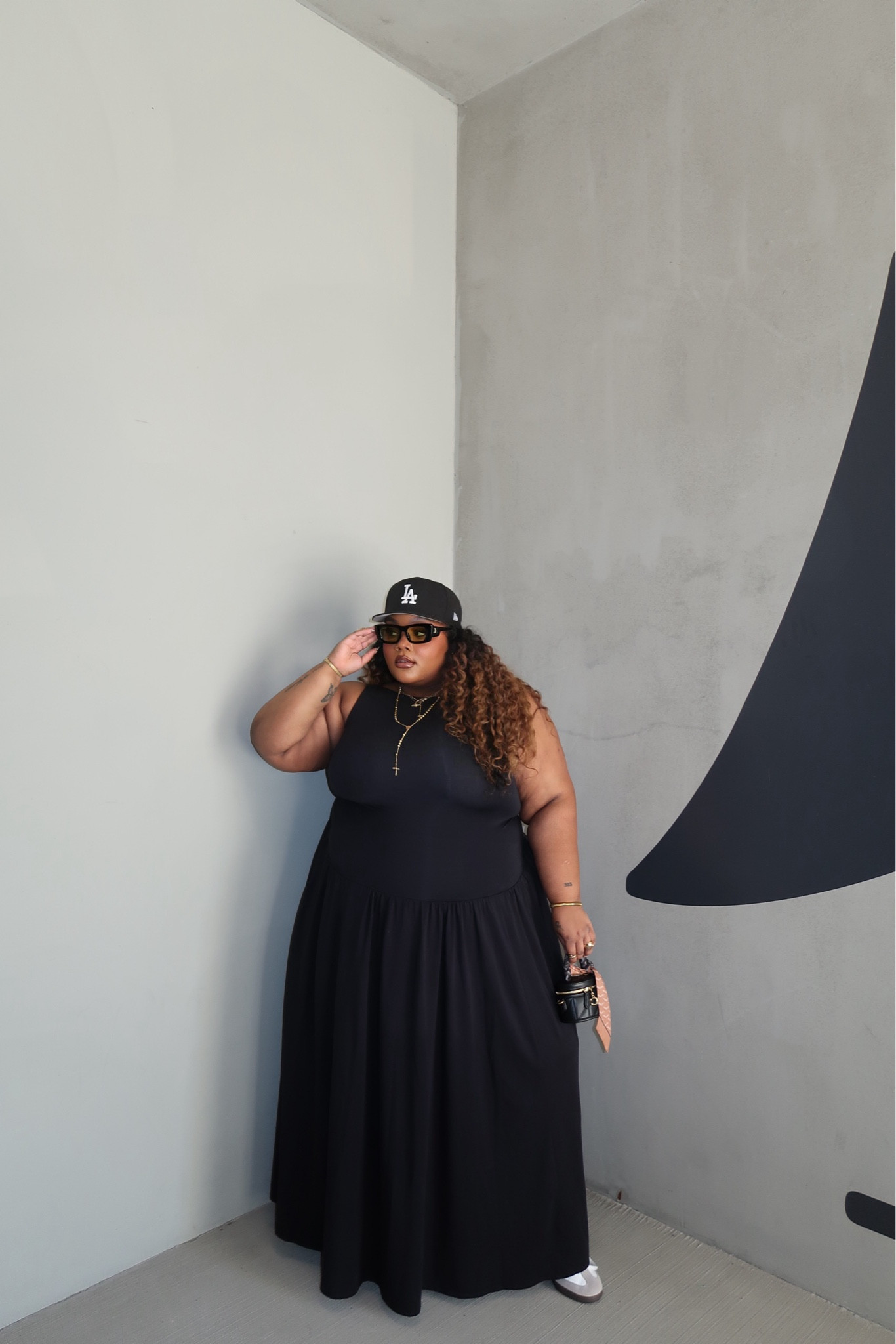A little commotion for the dress 🖤 
Teacher outfits, back to school outfits , plus size outfits , dresses, fall outfit

#LTKShoeCrush #LTKPlusSize #LTKStyleTip