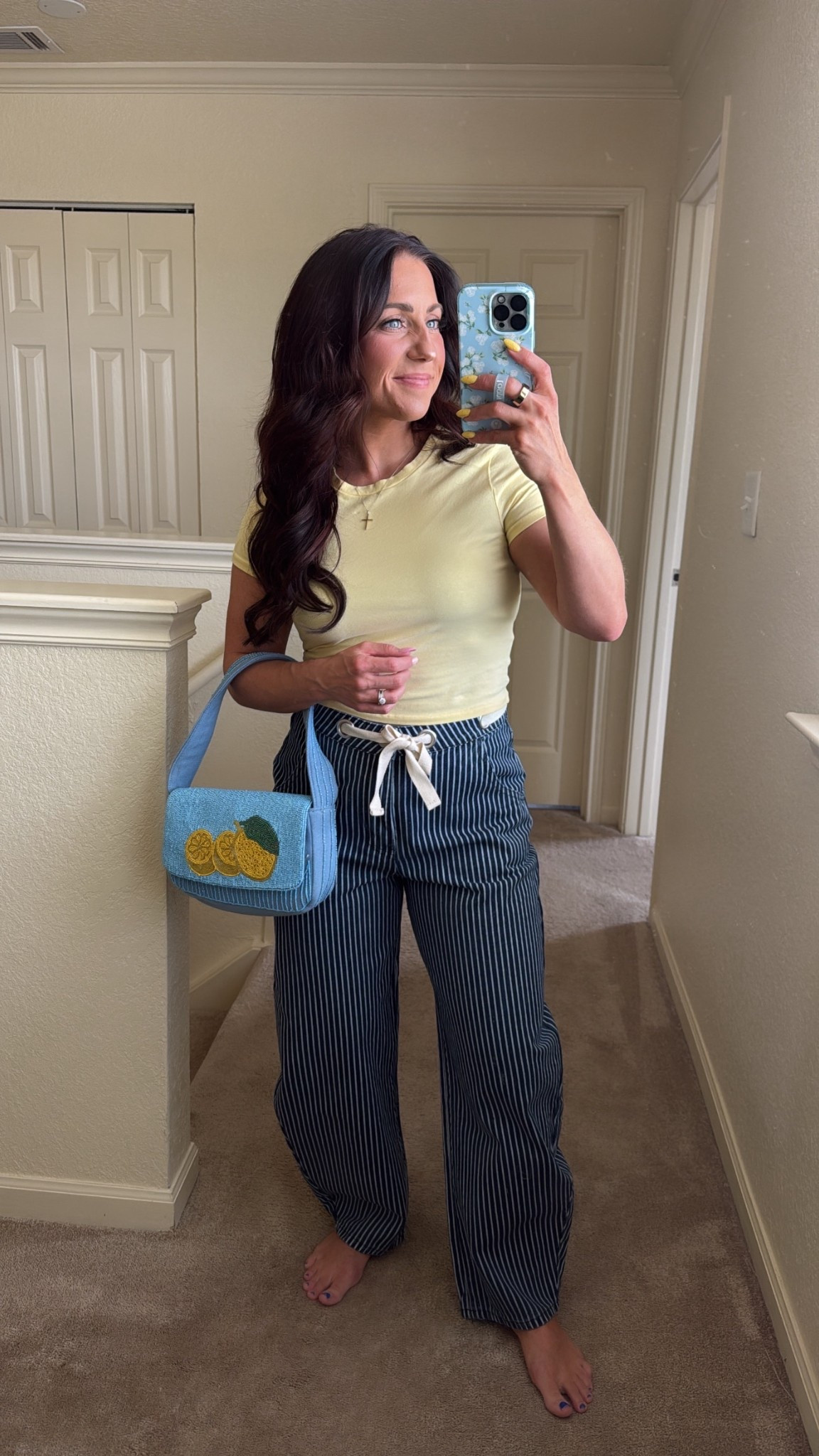 Styling the barrel jean with a pop of color 🫶🏼 🍋

BarrelJeans
SpringFashion
LemonPurse 

 

#LTKootd #LTKdayinmylife #LTKSeasonal