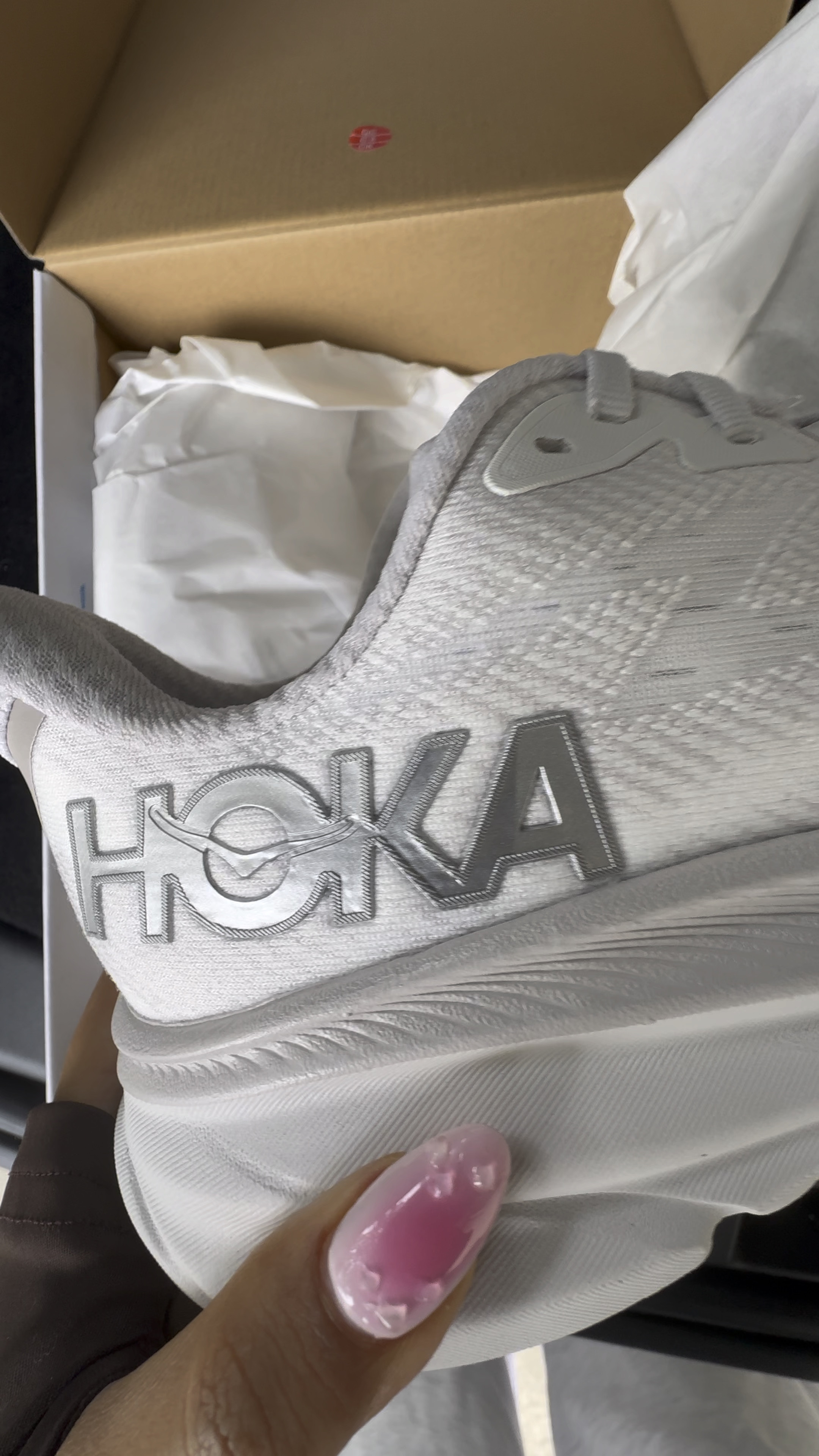 Loving my hoka Clifton 9 😍 