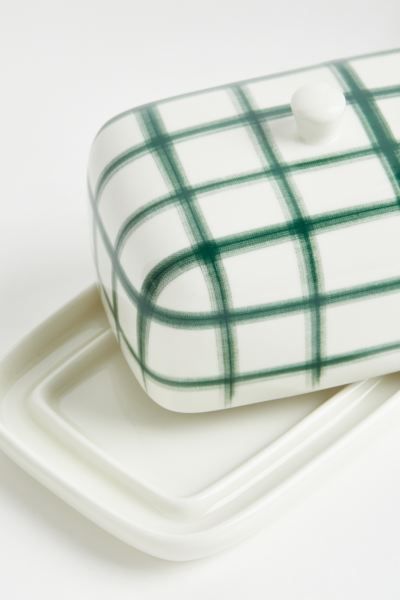 Porcelain Butter Dish | H&M (US + CA)