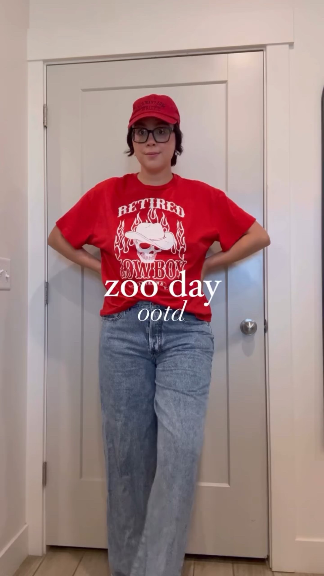 zoo day ootd 🤭

(technically from last week but hey)

Hat: @oldnavy 
Glasses: @warbyparker 
Shirt: @fivebelow 
Pants: @target 
Socks: @tjmaxx 
Shoes: Target 

#OOTD #ootdinspo #ootdstyle #casualoutfits #casualstyle #momlife #momootd #ootdmomedition #ootdmomfashion #smallcontentcreator #pinterestinspired #pinterestgirl #grwm