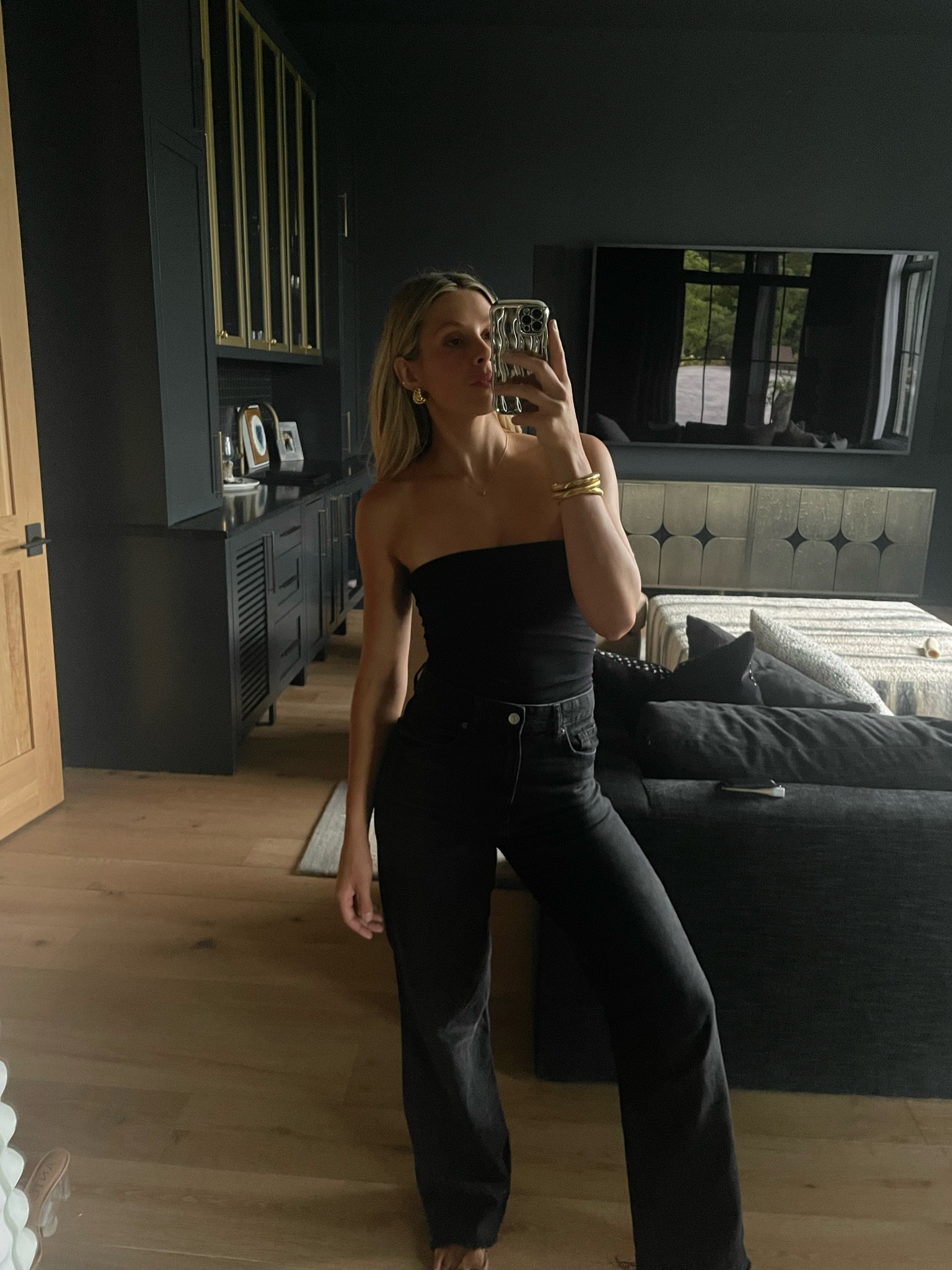 https://www.zara.com/us/en/share/-p06045022.html?v1=392575562&utm_campaign=productShare&utm_medium=mobile_sharing_iOS&utm_source=red_social_movil

Jean link^ 