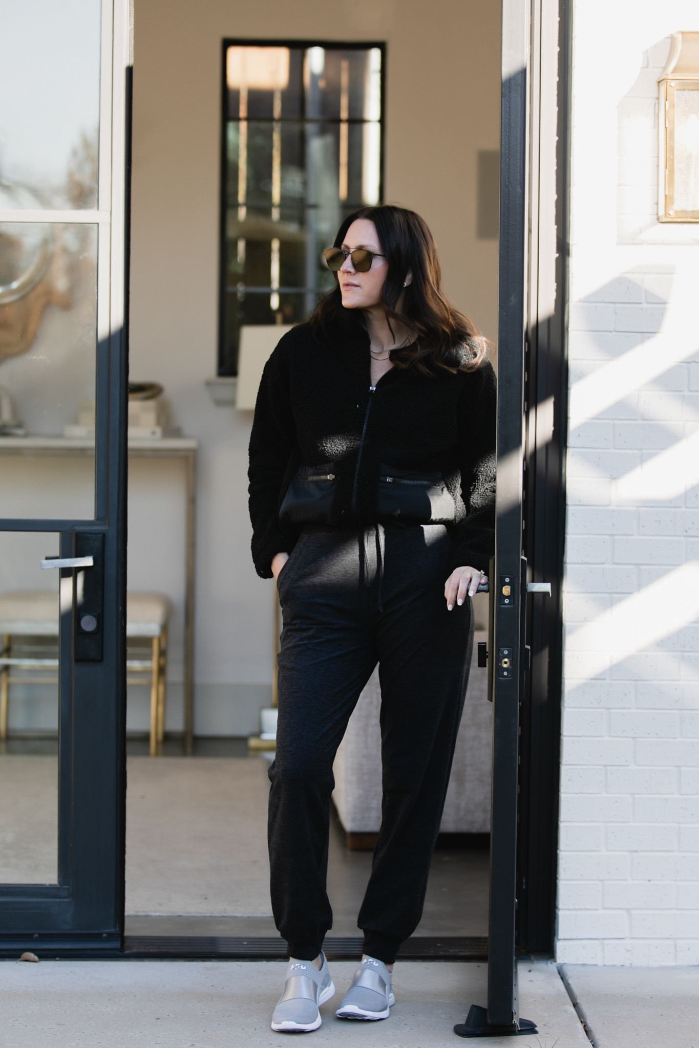 Year of ours casual outfits, travel outfit, jogger outfit, Sherpa jacket

#LTKVideo #LTKtravel #LTKover40