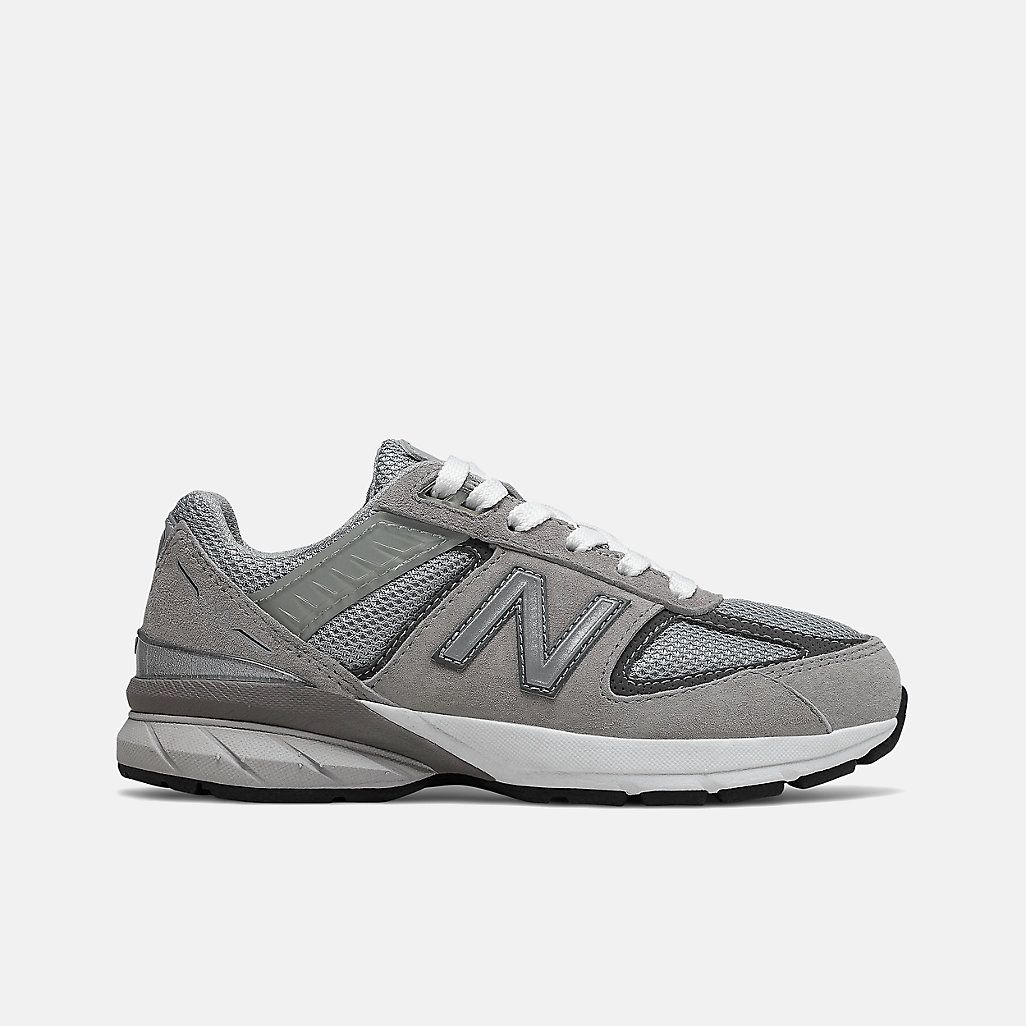 990v5 | New Balance Athletic Shoe