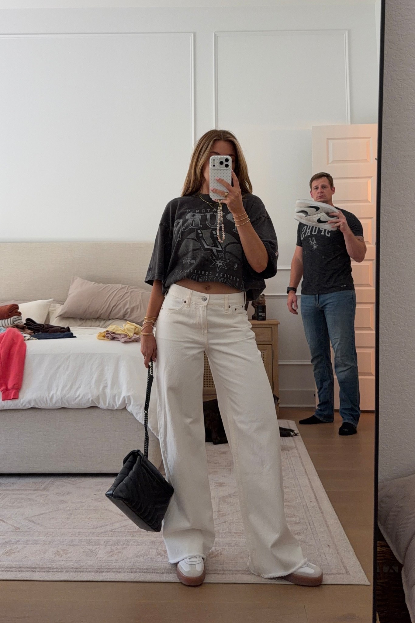 tee: medium (got it at GAP last year) // bra tank: xs // jeans: 24 regular length (i’m 5’3)