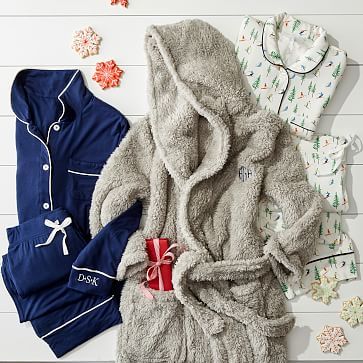 Ski Resort Holiday Pajama Set | Mark and Graham