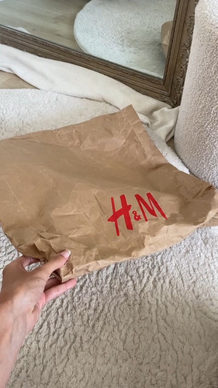 Dupe skims 🫶🏼

#LTKSeasonal #LTKeurope