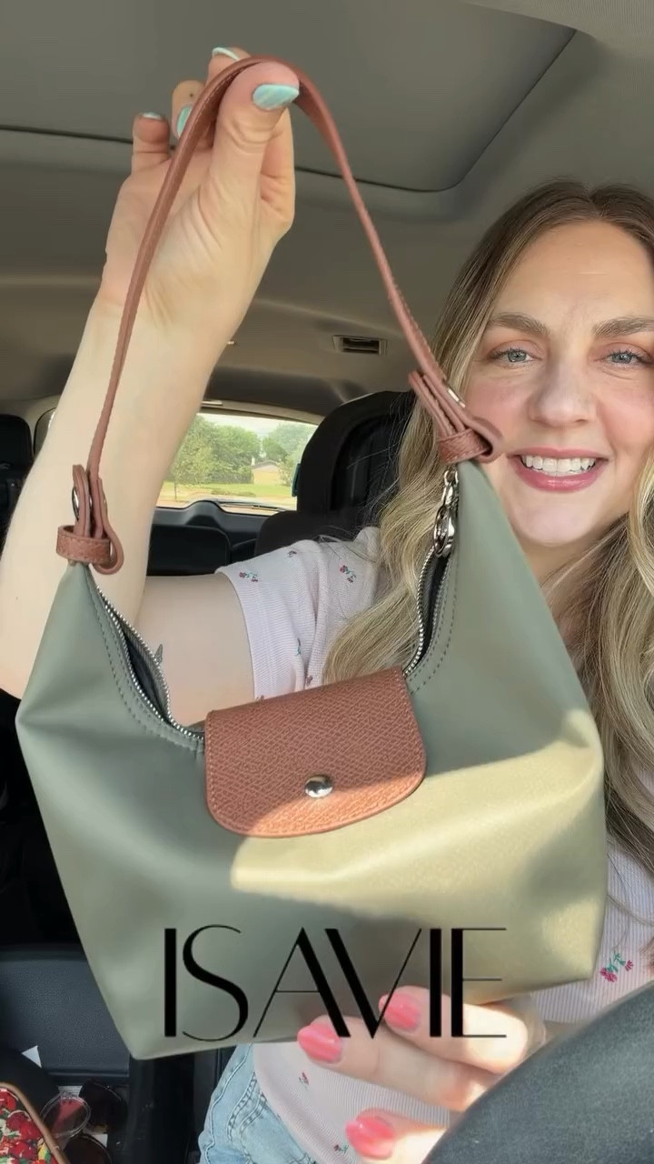 I’m SUPER excited to share this one with you! This bag can be transitioned 3 different ways to go with all your different looks ✨ she’s ADORABLE & I’ll be taking her everywhere now 👀💕

LINK in my insta bio! Use code: ALICIA10 for 10% off!

Comment “SHOP” for links ⚡️

@isavieboutique #ad gifted #handbag #purse #clutchbags clutch mombags, talking review, fashion inspo, chic style, versatile bag

#LTKmomlife #LTKOver40 #LTKvlog