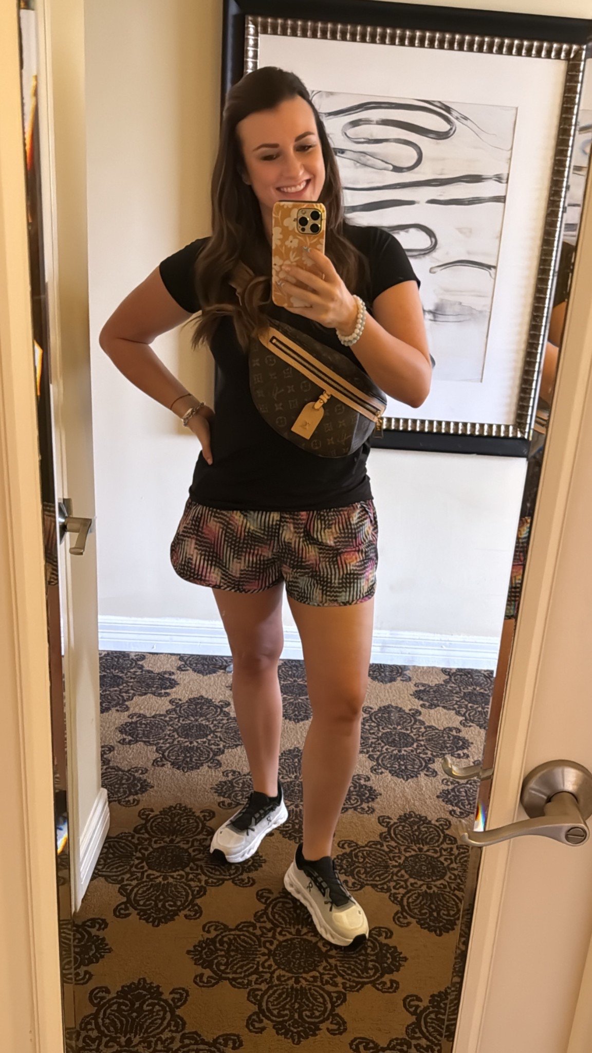 Heading out for some fun at the Zoo! Linking today’s outfit that’s perfect, light weight and comfortable for any outdoor activity! #outdoorfun #springactive #momfashion #spring #casual

#LTKMidsize #LTKActive #LTKStyleTip
