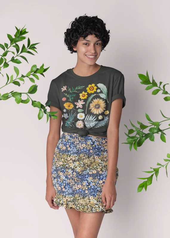 Vintage Inspired "Among the leaves" Floral Tee -Wildflowers Graphic -Plant Shirt - Gardening Shir... | Etsy (US)