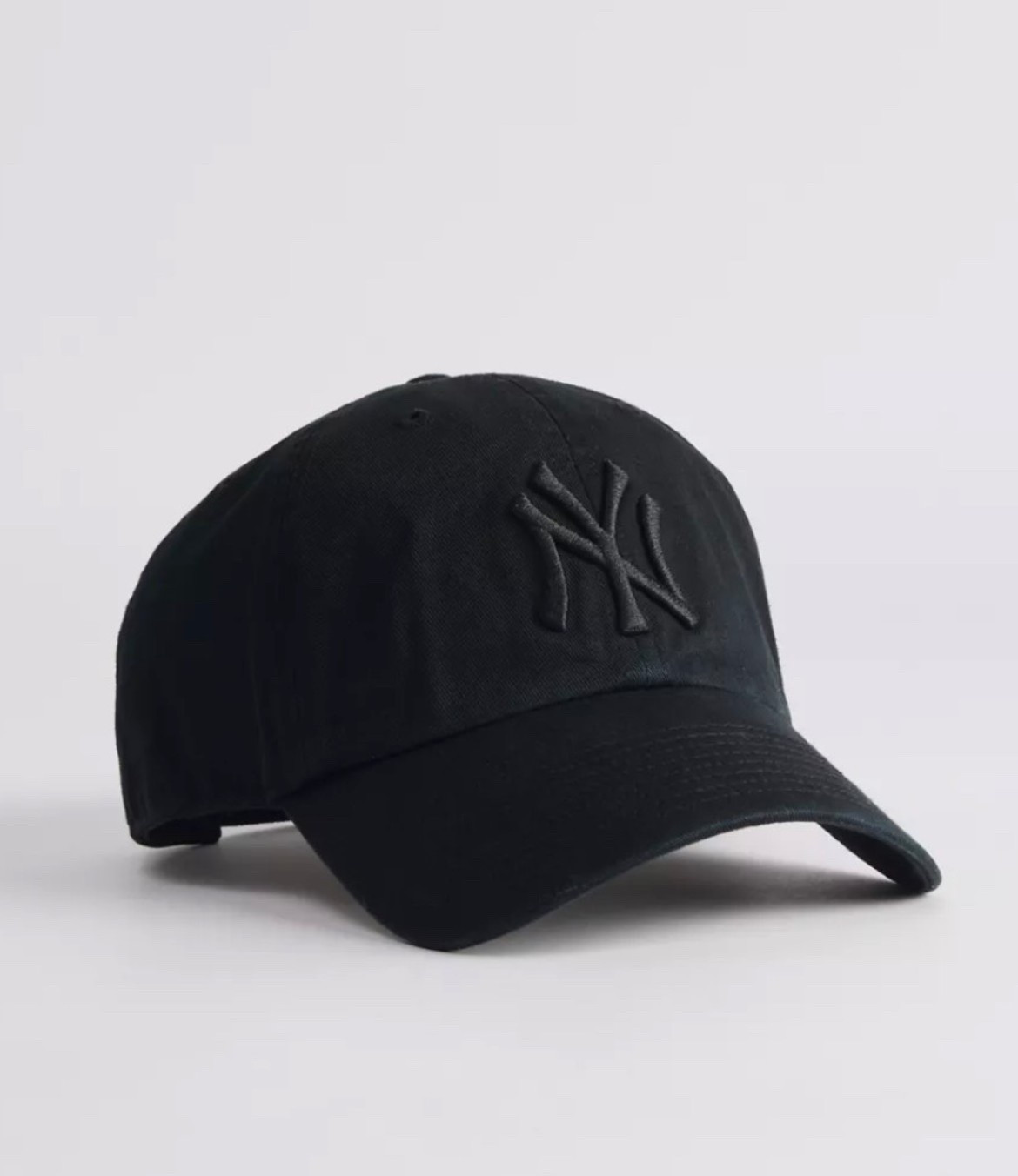 NYY black baseball cap 