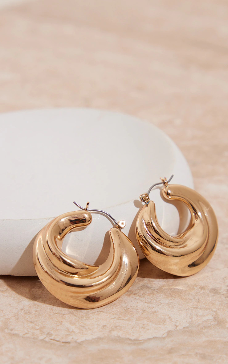 Gold Chunky Swirl Hoop Earrings | PrettyLittleThing UK