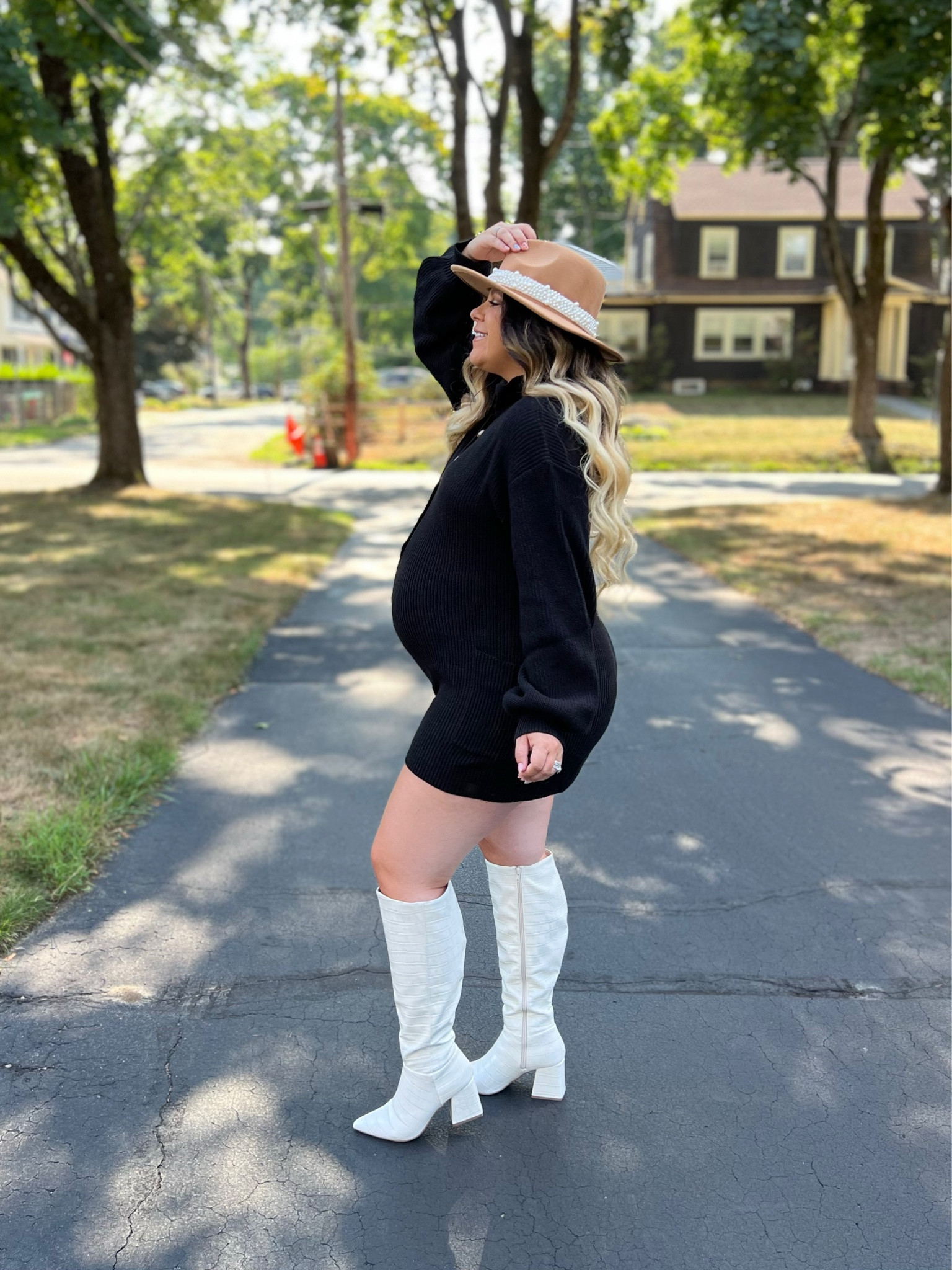 This maternity romper is back in stock! Use code PRINCESSDEB1425 to save $&

#LTKFindsUnder100 #LTKSeasonal #LTKBump