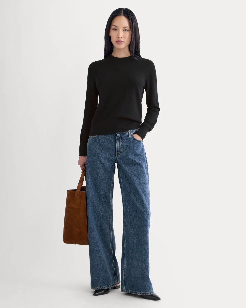Everlane Cashmere Slim Crew Sweater In Black, Size XL | Everlane
