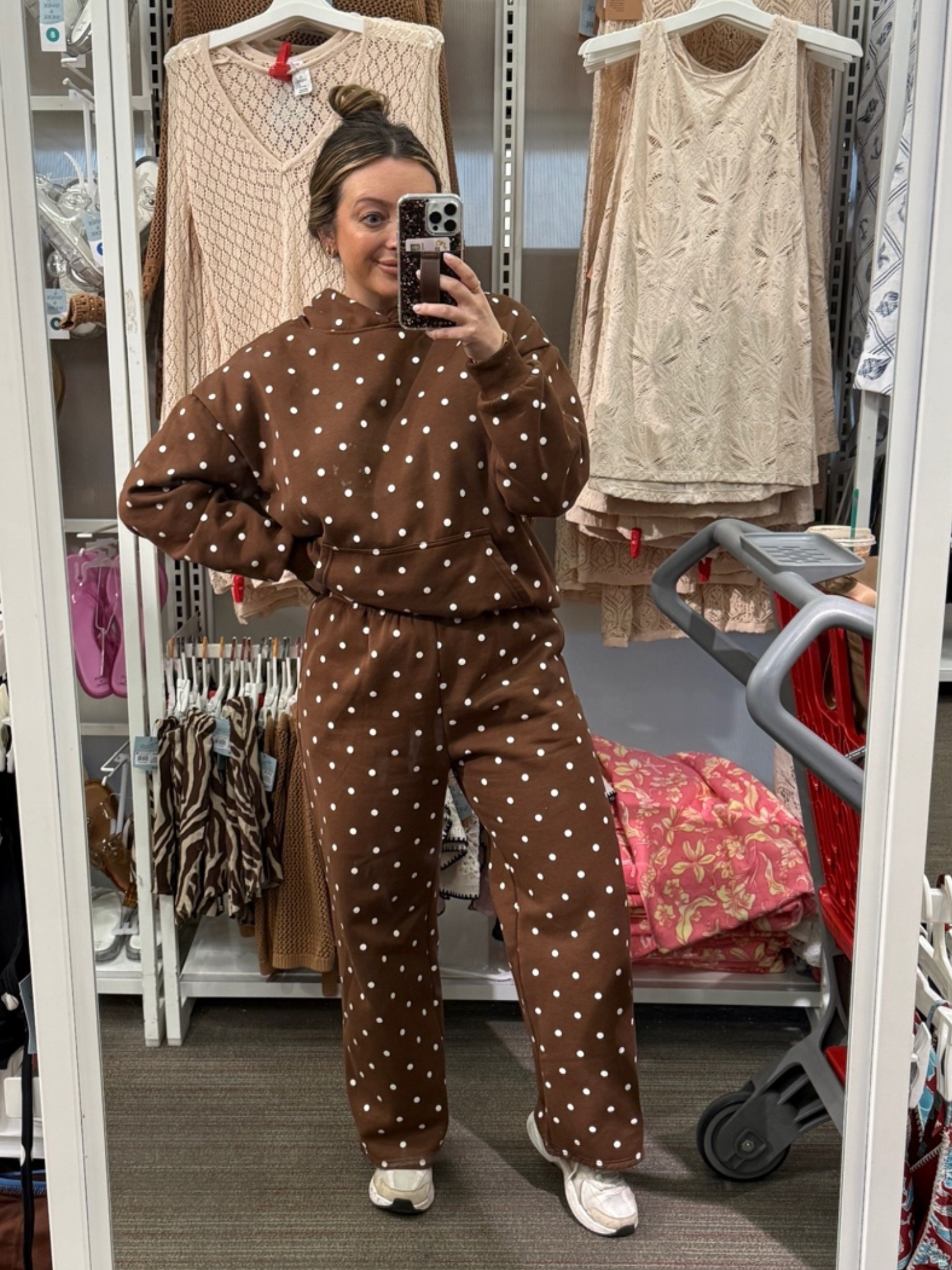 I’ll never get over this polka dot set! 🤎🤍

#LTKootd #LTKmomlife #LTKgrwm