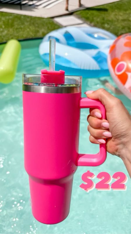 Pink Lily Doorbuster
SIPPIN' PRETTY HOT PINK 40 OZ DRINK TUMBLER WITH LID AND STRAW 

#LTKunder50 #LTKtravel #LTKfit