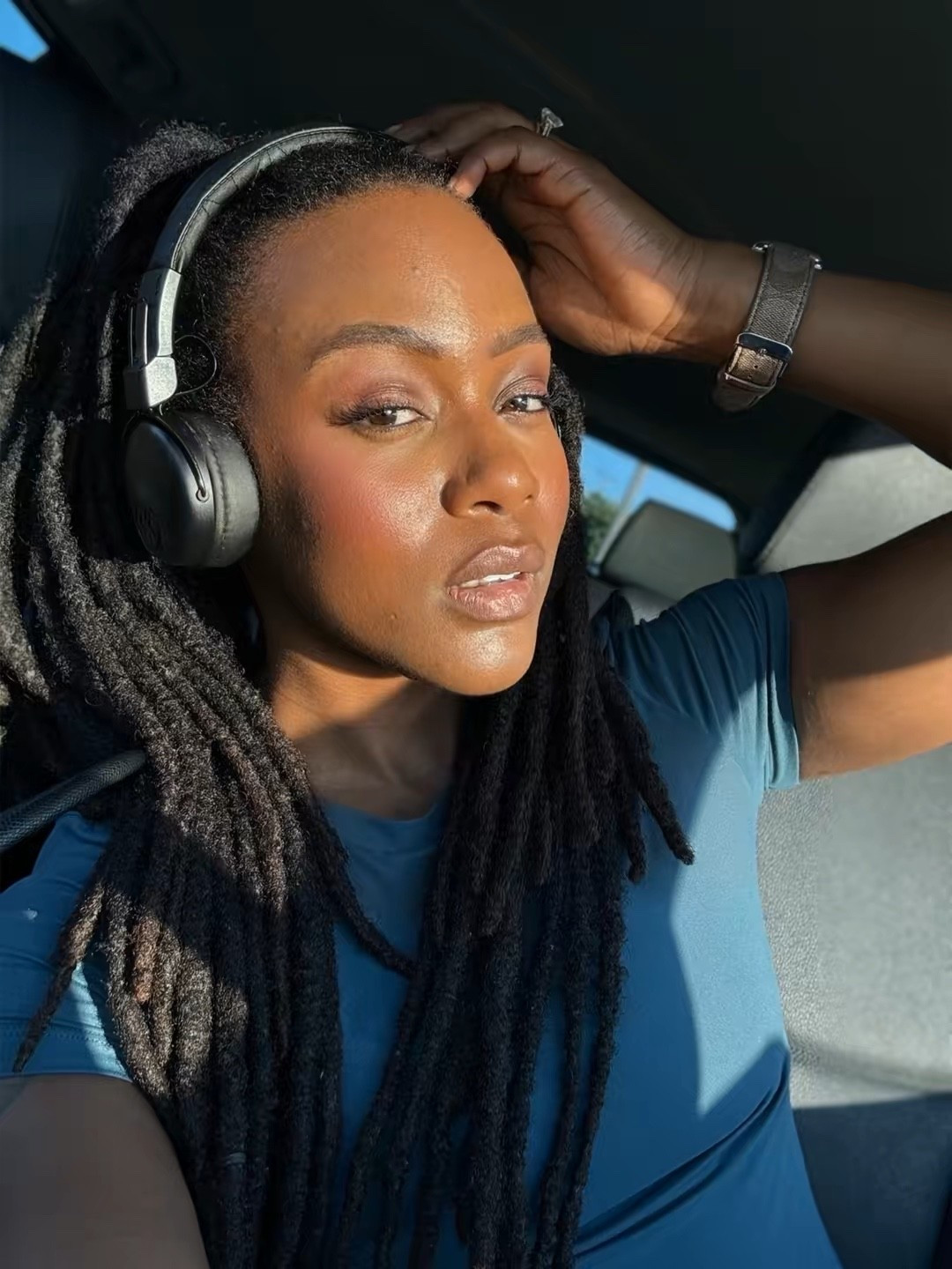 Sunlight, good sound, and the details that elevate the moment 🎧⌚️
Obsessed with this Apple Watch band + my jlab headphones—simple, sleek, and on repeat.

#LTKStyle
#LTKFinds
#EverydayEssentials
#AppleWatchStyle
#HeadphonesStyle
#WellnessAesthetic
#SoftLifeVibes
#NeutralStyle
#CreatorEssentials


#LTKFindsUnder50 #LTKGiftGuide #LTKActive