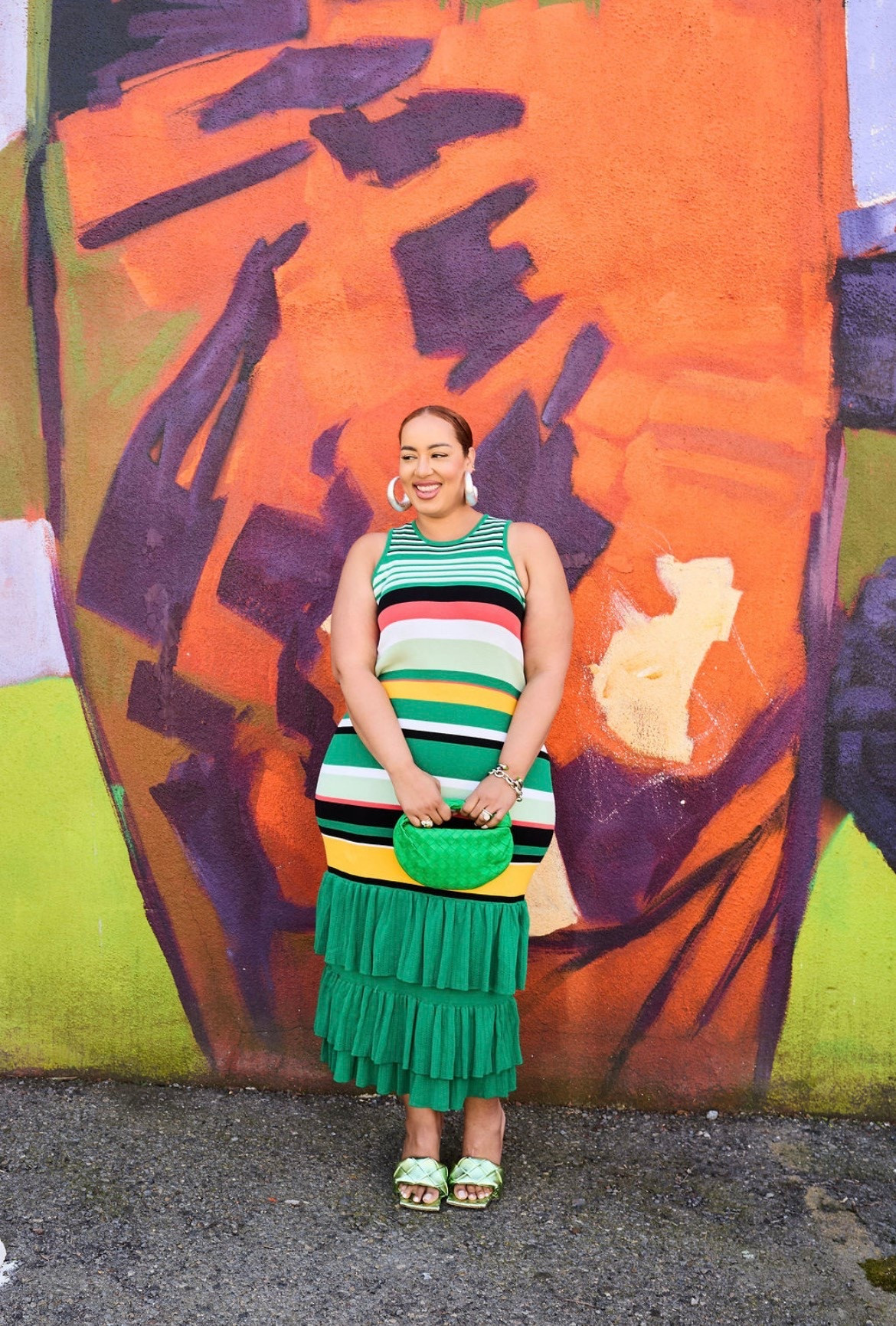 Spring dress season ✨ this one is so flattering and curve-friendly — easy to throw on for brunch, errands, or a patio dinner!


#LTKSeasonal #LTKootd #LTKMidsize