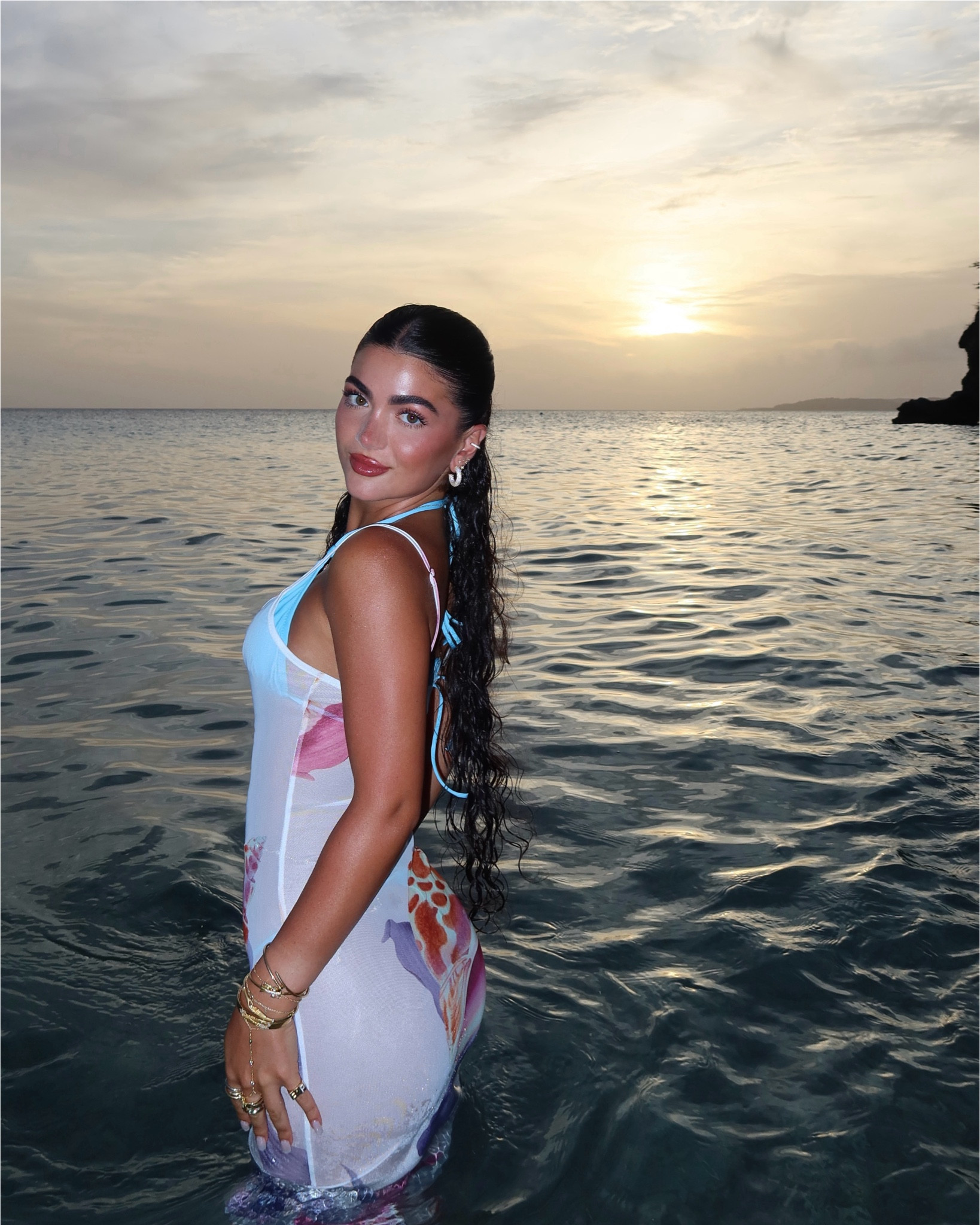 🥥🌺🐬✨ #outfitinspo

#LTKStyleTip #LTKTravel #LTKSwim