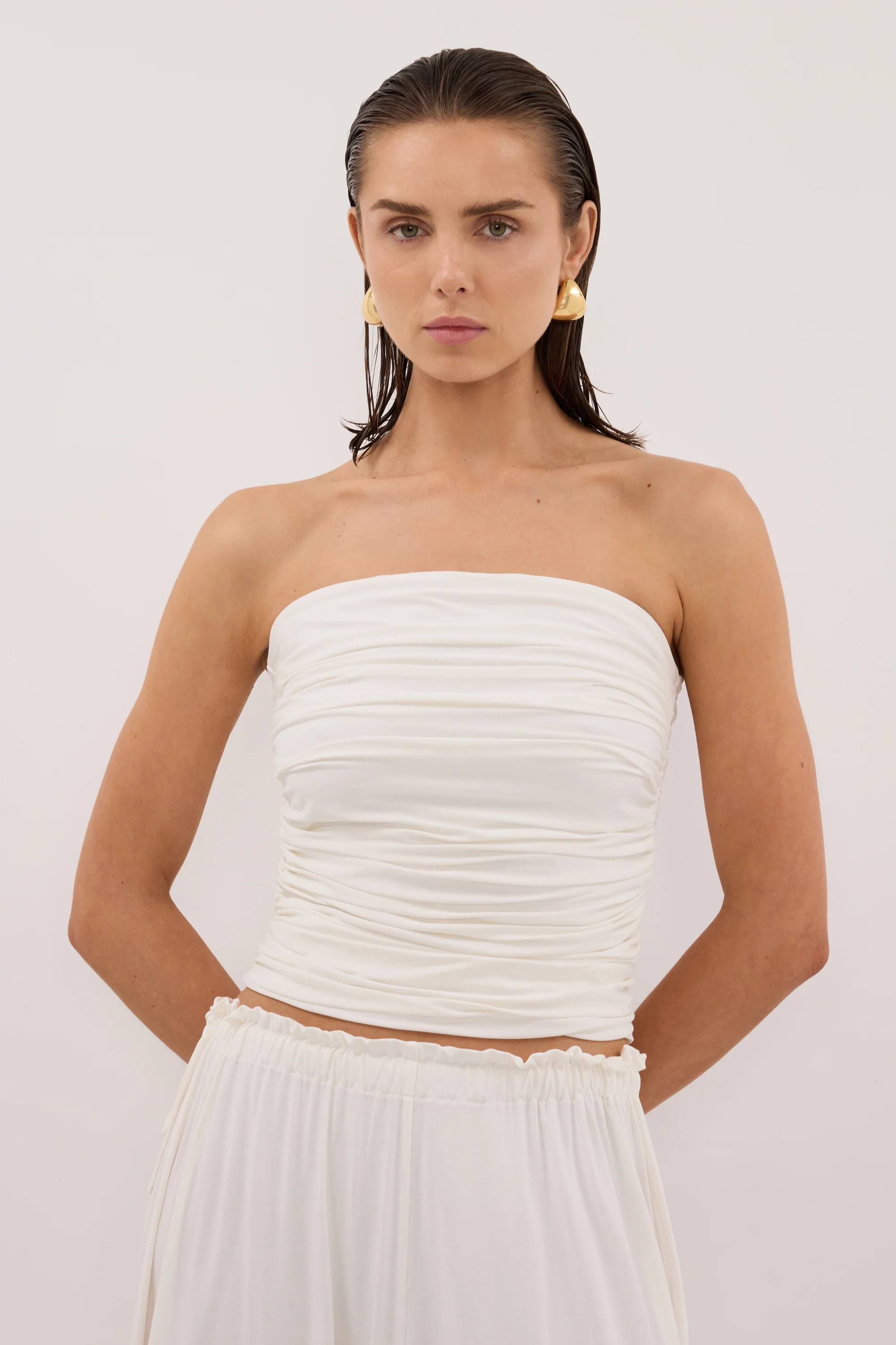 SHARI OFF WHITE BANDEAU TOP | DISSH