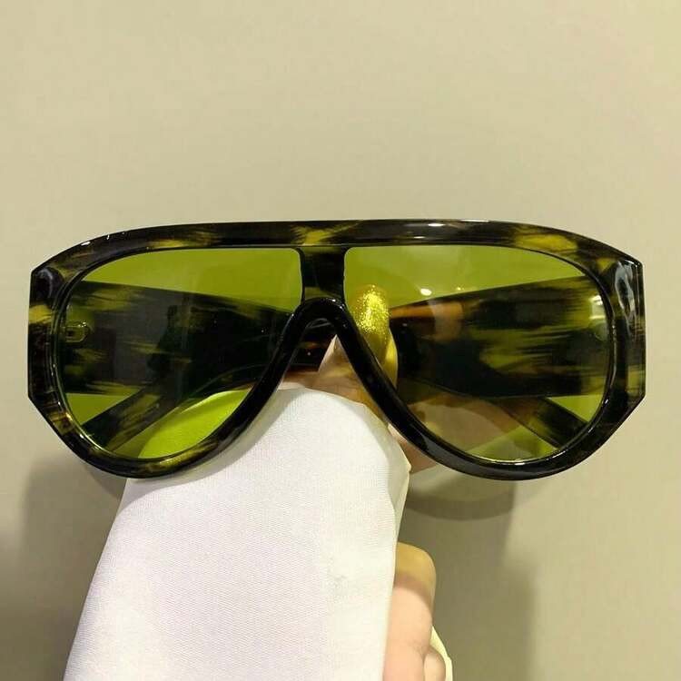 2D Flat Punk Frog-Shaped Glasses - Oversized Flat Top Frame With Metal Hinges, Black Tortoiseshel... | SHEIN