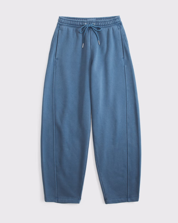 Sunday High Rise Forward Seam Barrel Sweatpant | Abercrombie & Fitch (US)