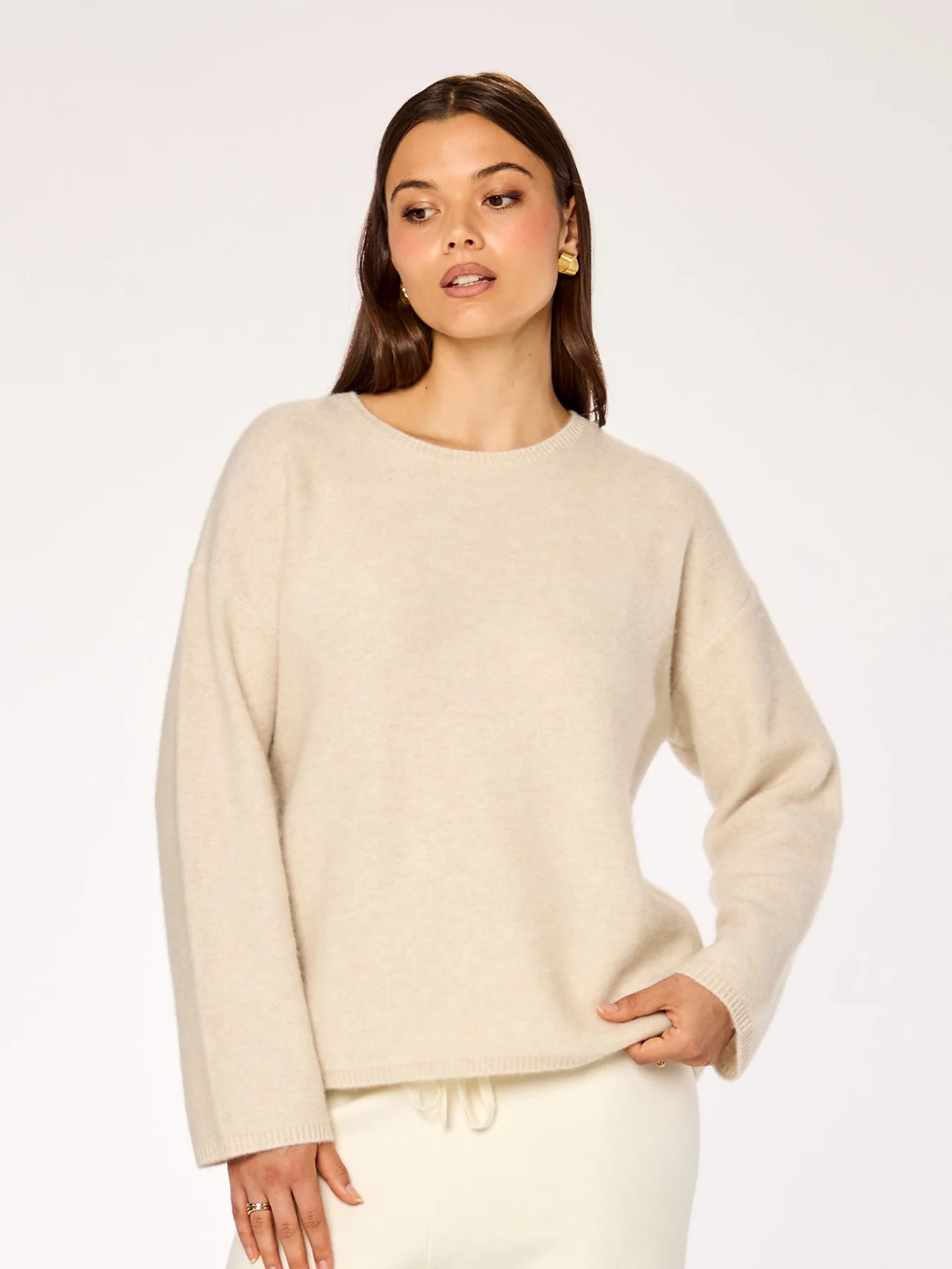 CASHMERE - Crewneck Sweater • Sand | Ninety-9
