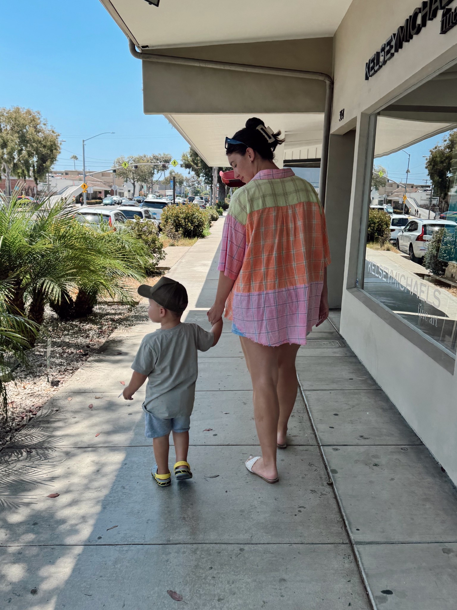 💚🧡🩷

Beach style, travel style, coastal vibes, summer outfit, vacation outfit