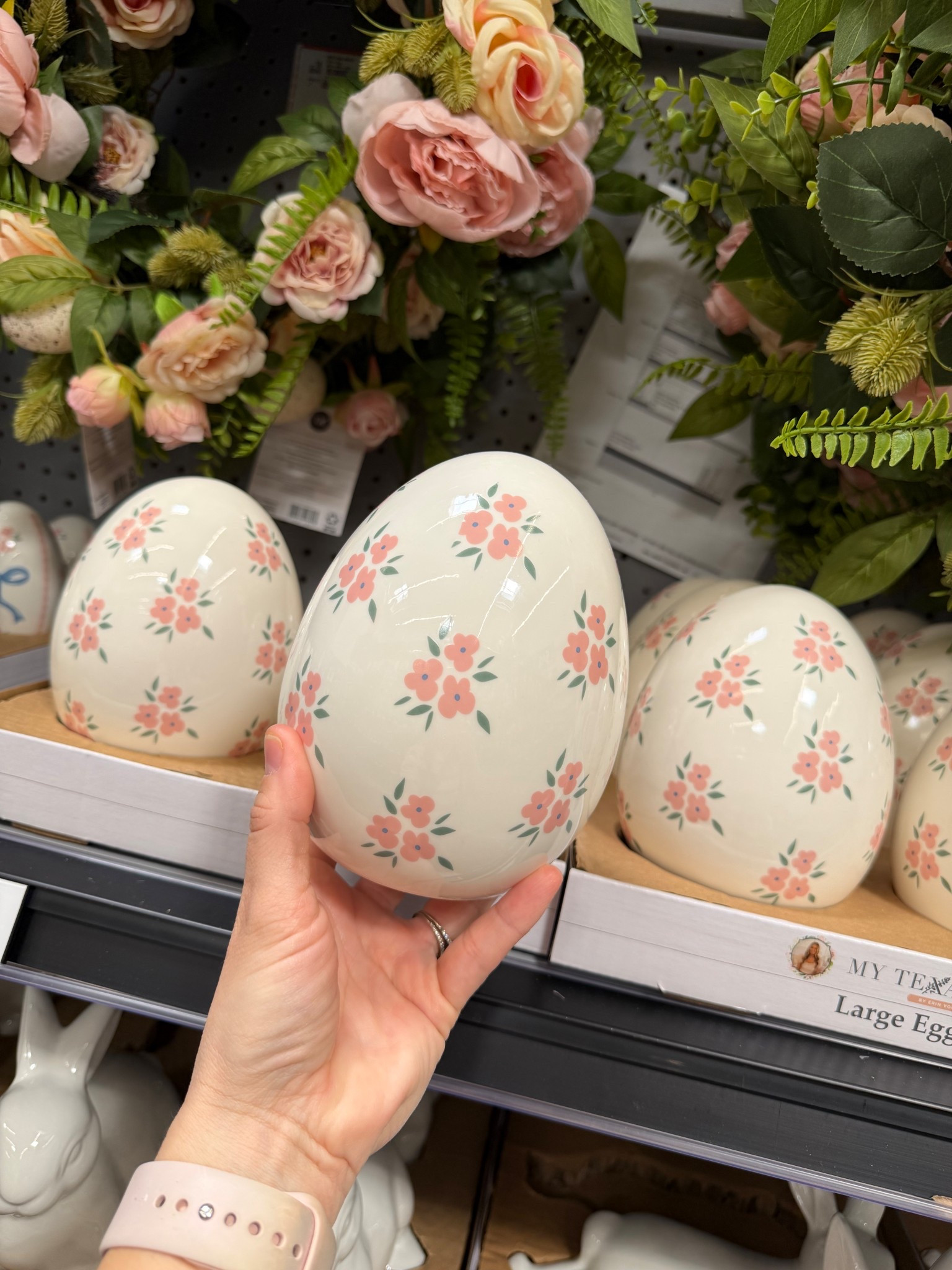 These decorative Easter eggs from My Texas House are so pretty! 🤩 

#LTKHome