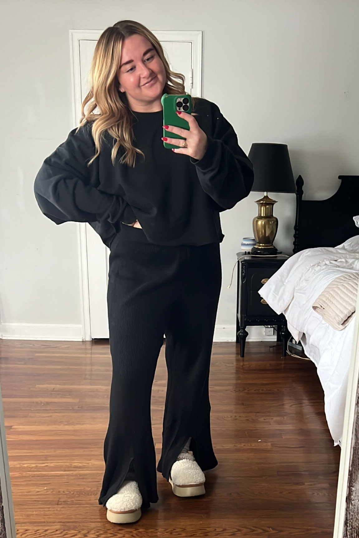 I fear my outfits have hit rock bottom. Sweatshirt is cut off but it’s an XXXL and the pants are an XL from Abercrombie a few years ago. Linking similar sweater pants! 

#LTKMidsize #LTKFindsUnder100 #LTKFindsUnder50