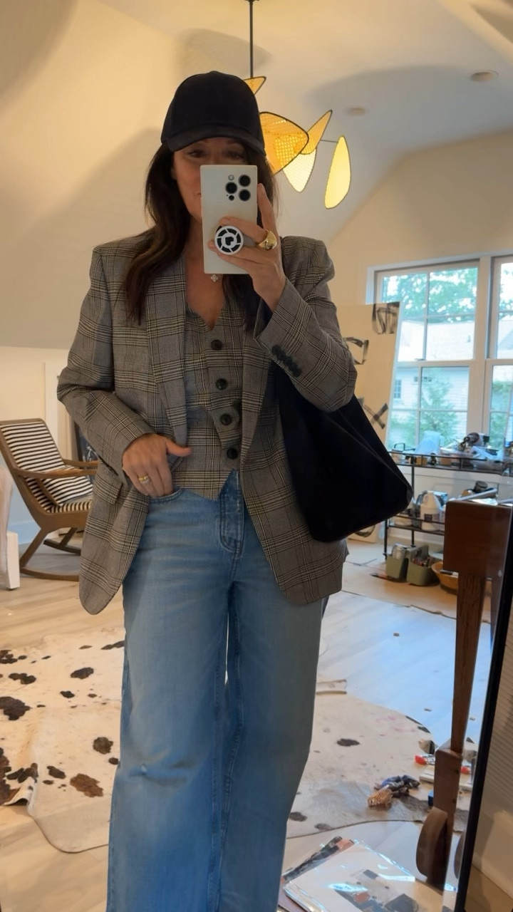 Madewell sale - take an extra 40 % off promo prices! This blazer, vest, jeans and tote are must haves! 

This blazer has been on my wish list since I saw it!! At this great price with the extra 40 off, it comes to about $140! Perfect with the vest worn alone, or add a layer under. 

Low sling baggy jeans feel so cool- 
I can’t believe the price because they feel like a premium designer brand! 
Wearing size 6 blazer(I like my blazers a little oversized) vest is also size 6 but I would have preferred size 4.  Jeans are size 28 which is my regular size. Keep in mind, they should hang lower and look slouchy - so cool, love these 

#LTKxMadewell #LTKFindsUnder100 #LTKSaleAlert