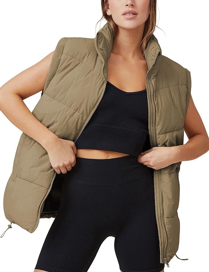 Zhiyouni Womens Puffer Vests Sleeveless Puffy Jackets Stand Collar Zipper Coats (Brown-L) at Amaz... | Amazon (US)