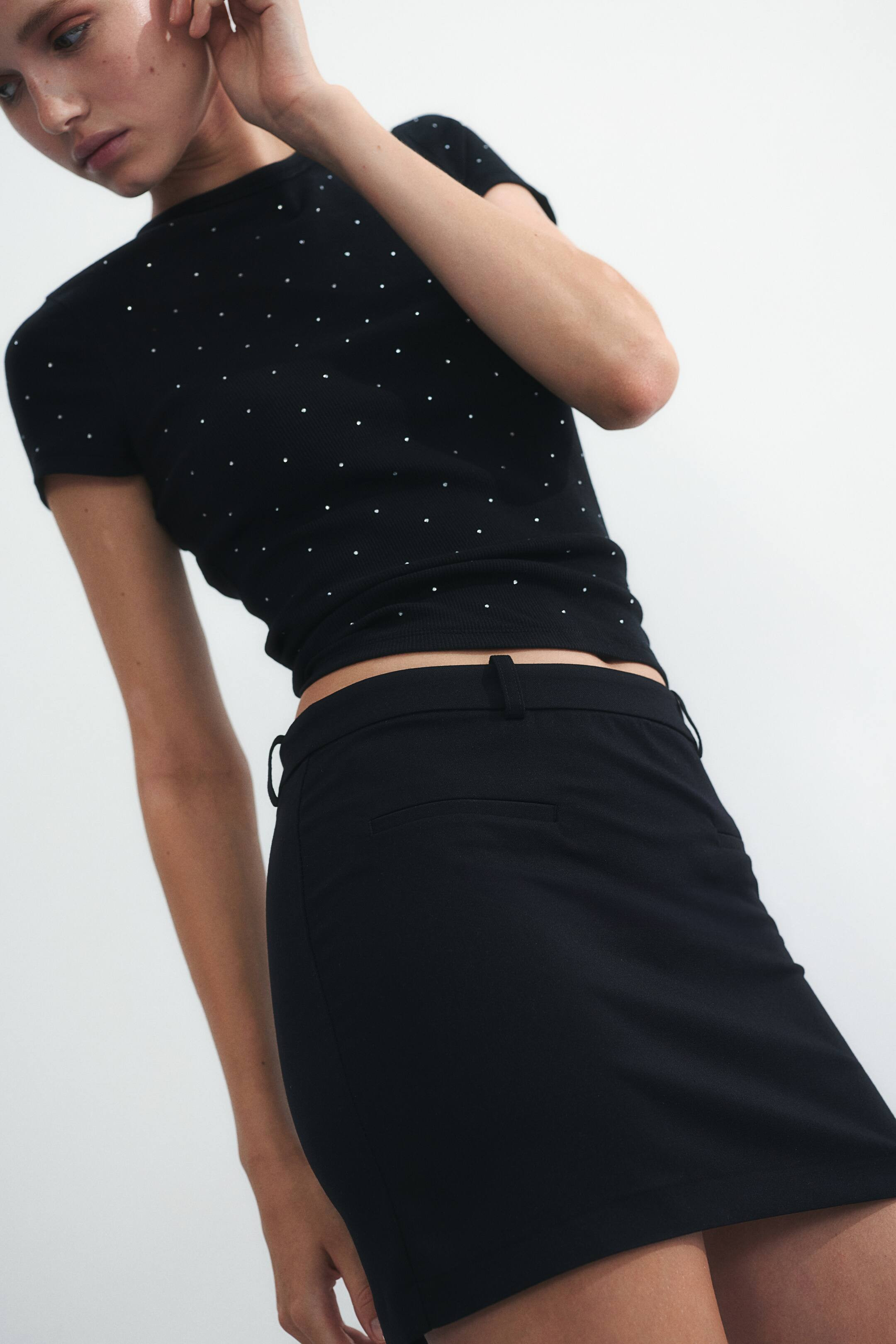 Tailored mini skirt | H&M (UK, MY, IN, SG, PH, TW, HK)
