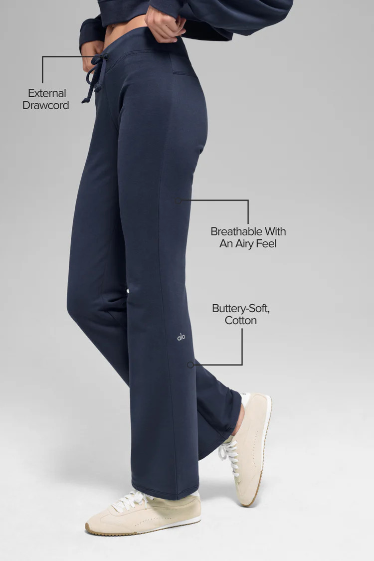 Sway Bootcut Sweatpant | Alo Yoga (US)