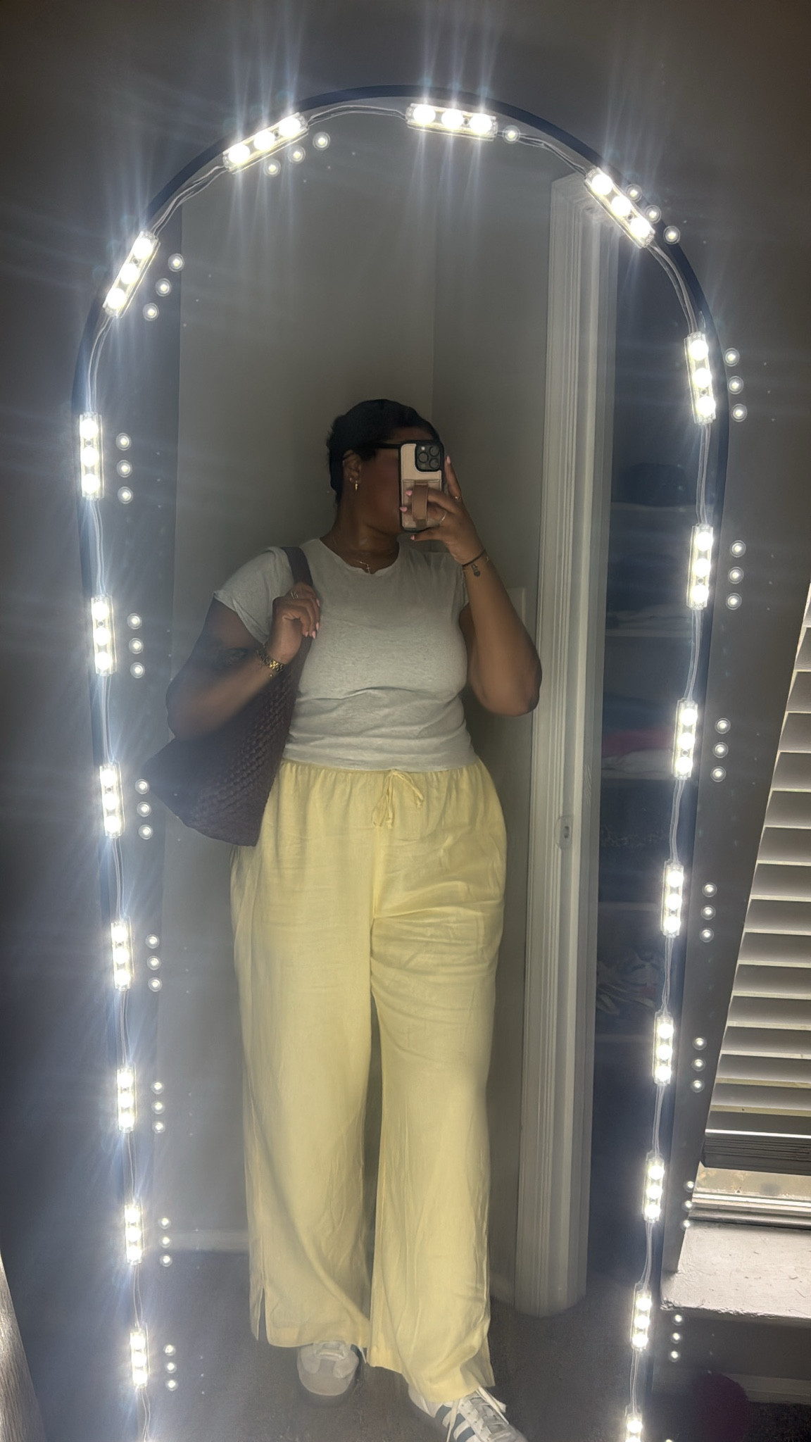 Weekend uniform unlocked ☀️ Cozy linen pants, a relaxed tee, and my favorite woven bag for a pop of color. Keeping it laid back and low effort. #WeekendVibes #ComfyChic #LinenSeason #CasualOOTD #LTKCurves

#LTKU #LTKFindsUnder50 #LTKStyleTip