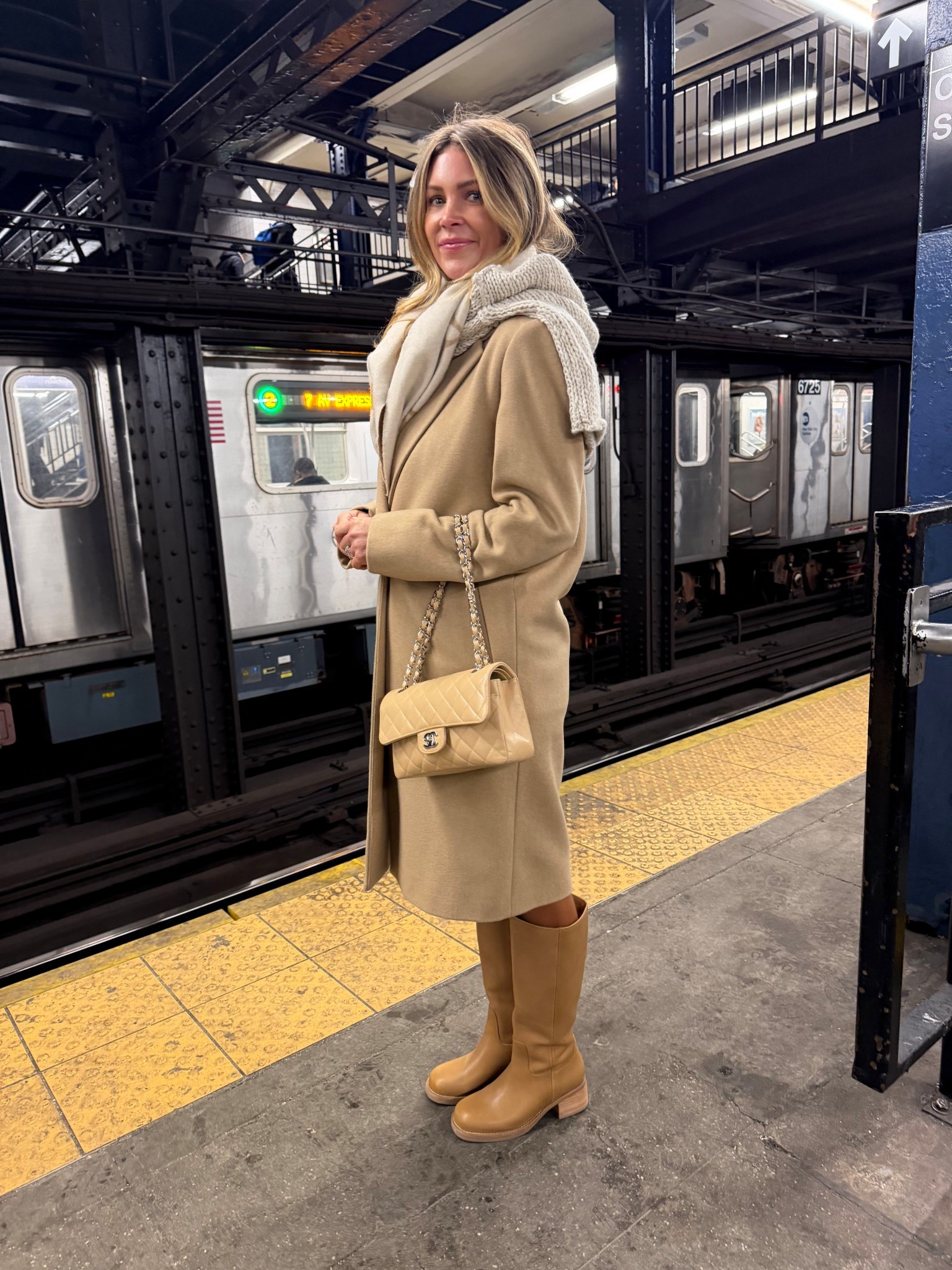 Today’s outfit for NYFW! 
Avec les filles dress 
Aritzia coat 
Miu miu sunglasses 
Louis Vuitton scarf
Blondo boots
Chanel purse 

#LTKNYFW #LTKootd #LTKOver40