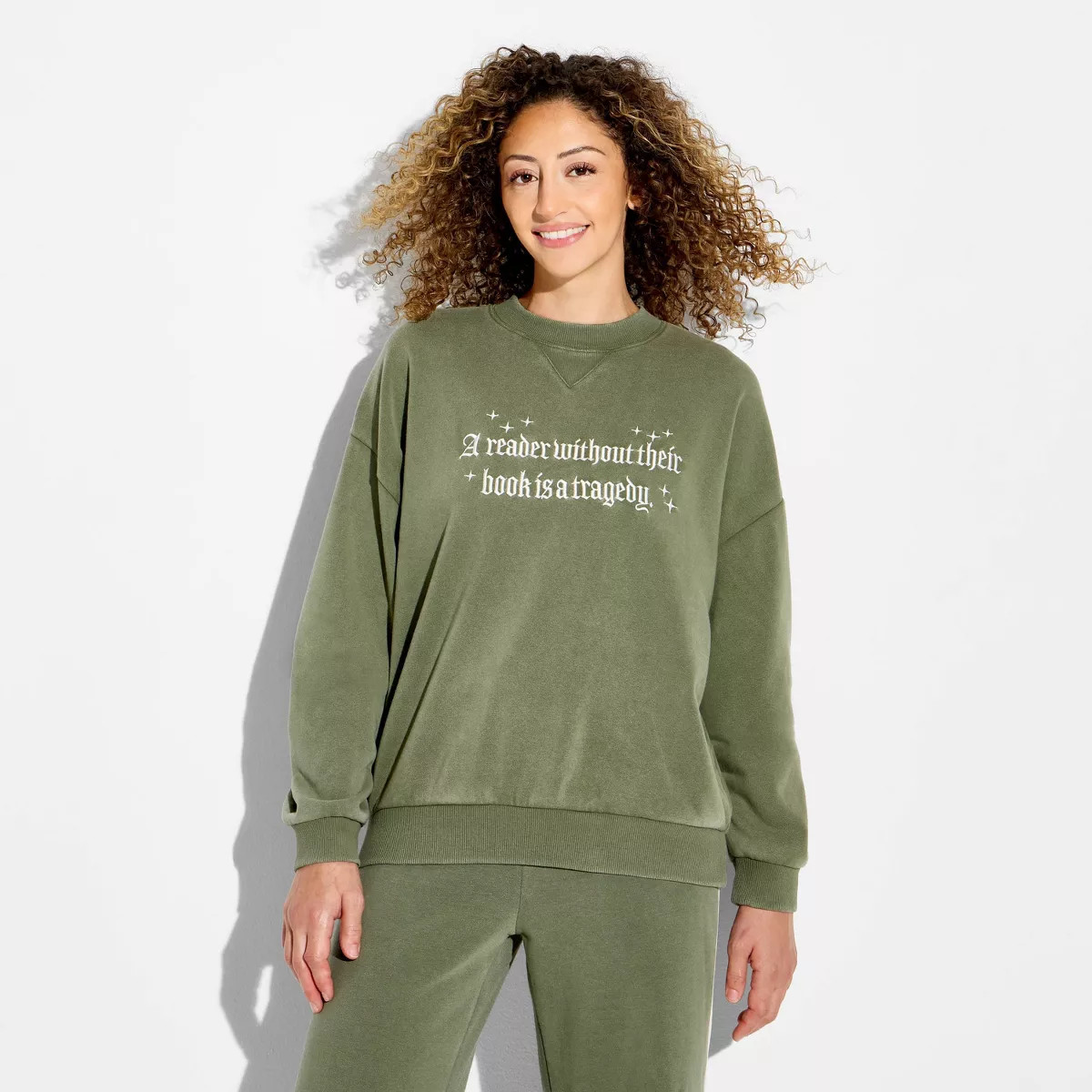 Women's Fourth Wing Reader Fleece Graphic Pullover Sweatshirt - Moss Green XL | Target