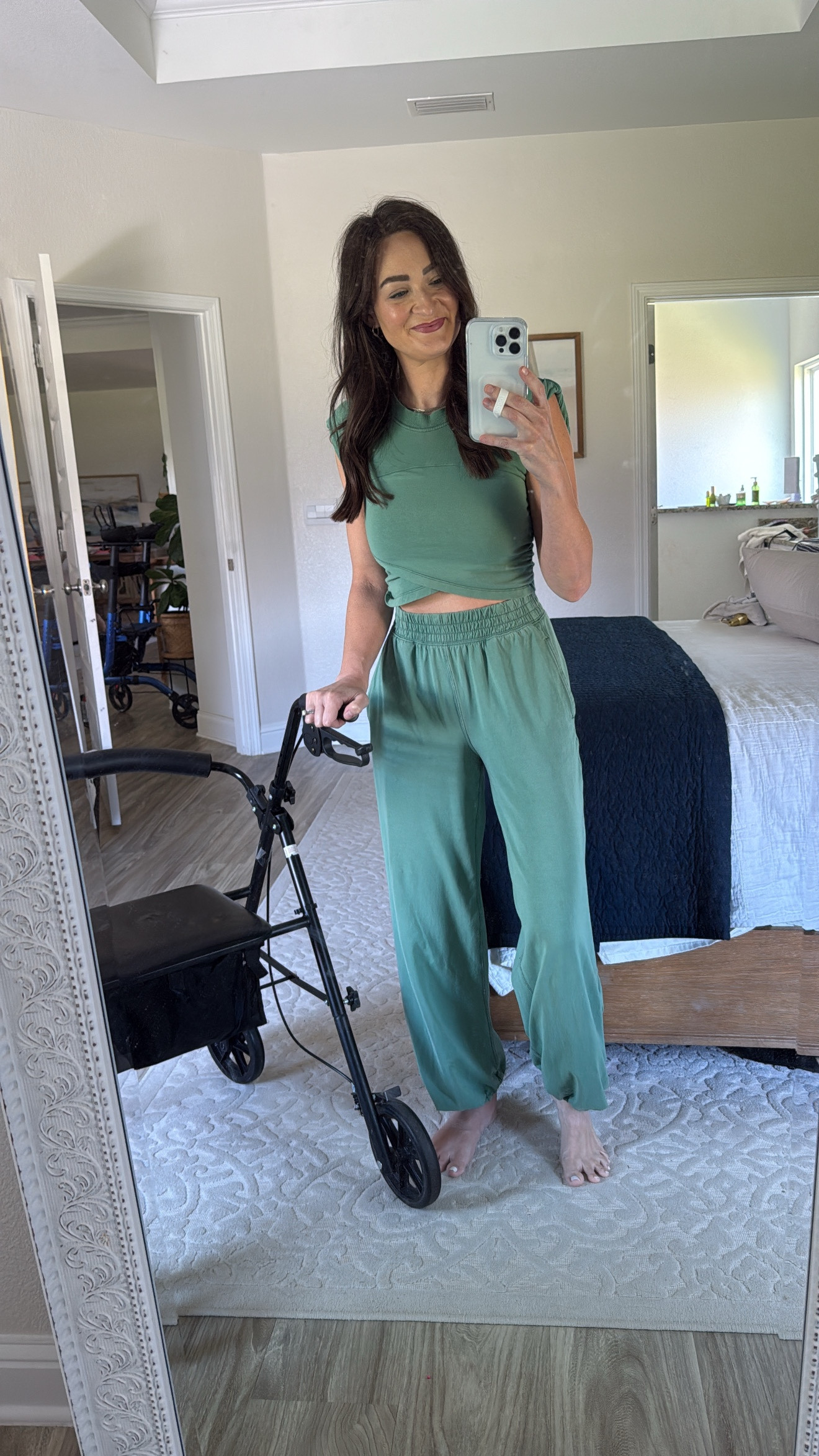 HIGHLY requested link! Pants run a little big, I'm wearing XS. Have this in so many colors, a FAV! 

#LTKOver40 #LTKActive #LTKPetite