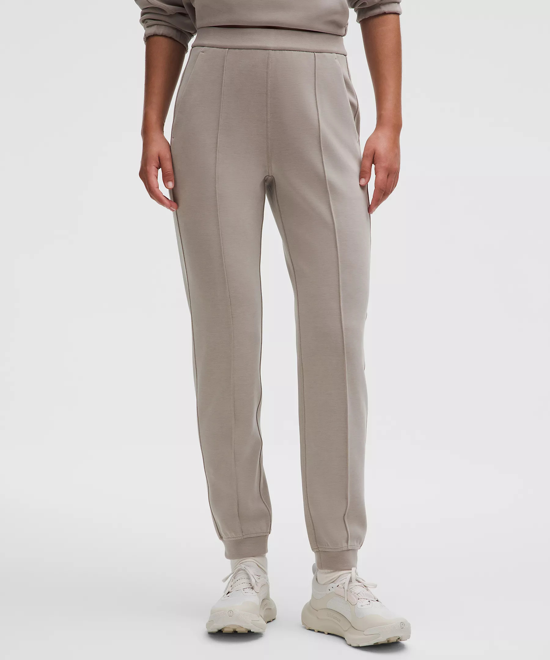 Softstreme Classic-Fit High-Rise Jogger | Lululemon (US)