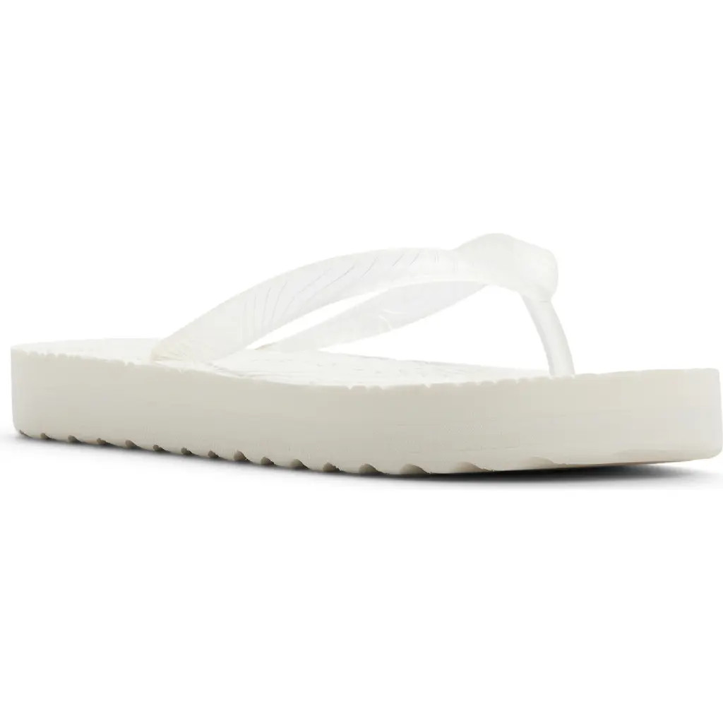 Roxy Beach Up Platform Flip Flop in Cream at Nordstrom Rack, Size 10 | Nordstrom Rack
