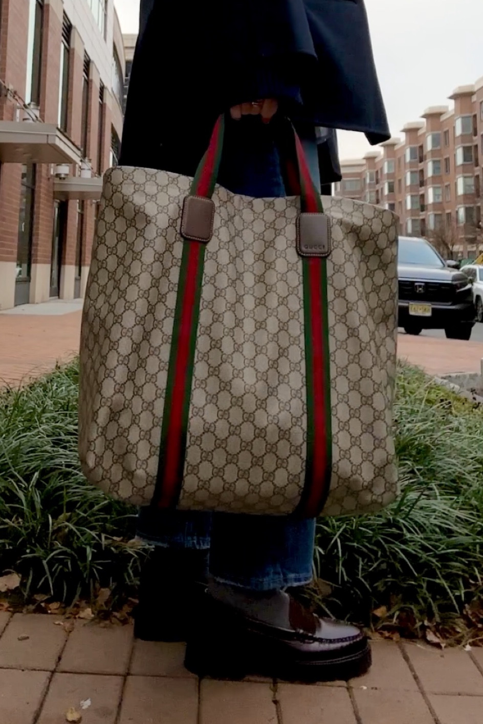 GG Tender medium tote bag curated on LTK