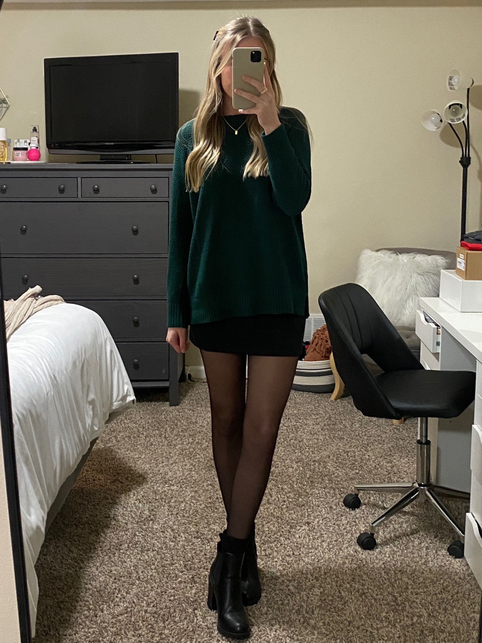 Christmas Eve outfit!

#LTKfindsunder50 #LTKstyletip #LTKsalealert