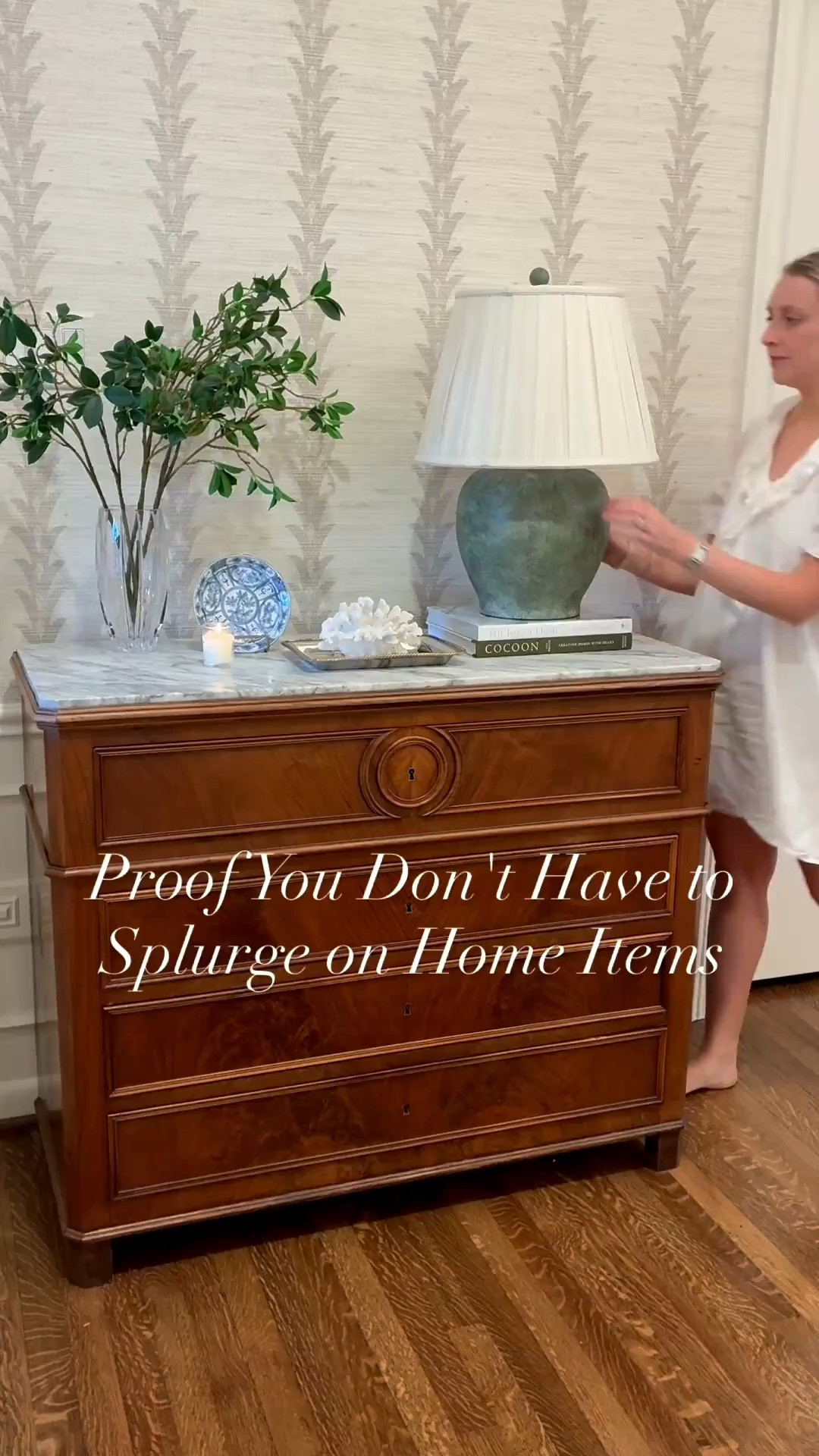 #AD With fall around the corner, I am loving adding in new layers to my house to give it warmth and character. All these items you can shop on my LTK, which is linked in my bio or comment “Shop” to have the link sent to you DM! @wayfair #Wayfair #WayfairPartner