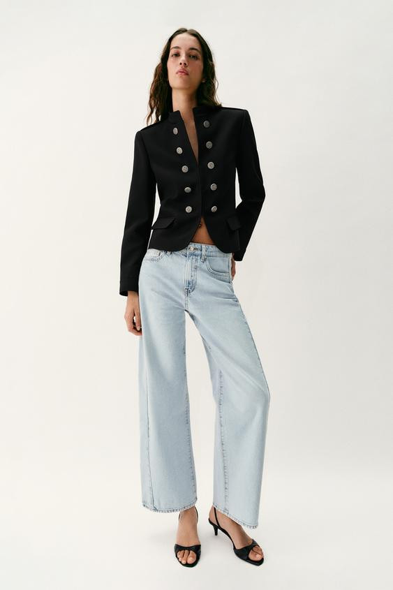 FITTED JACKET WITH SHOULDER PADS AND BUTTONS | Zara US